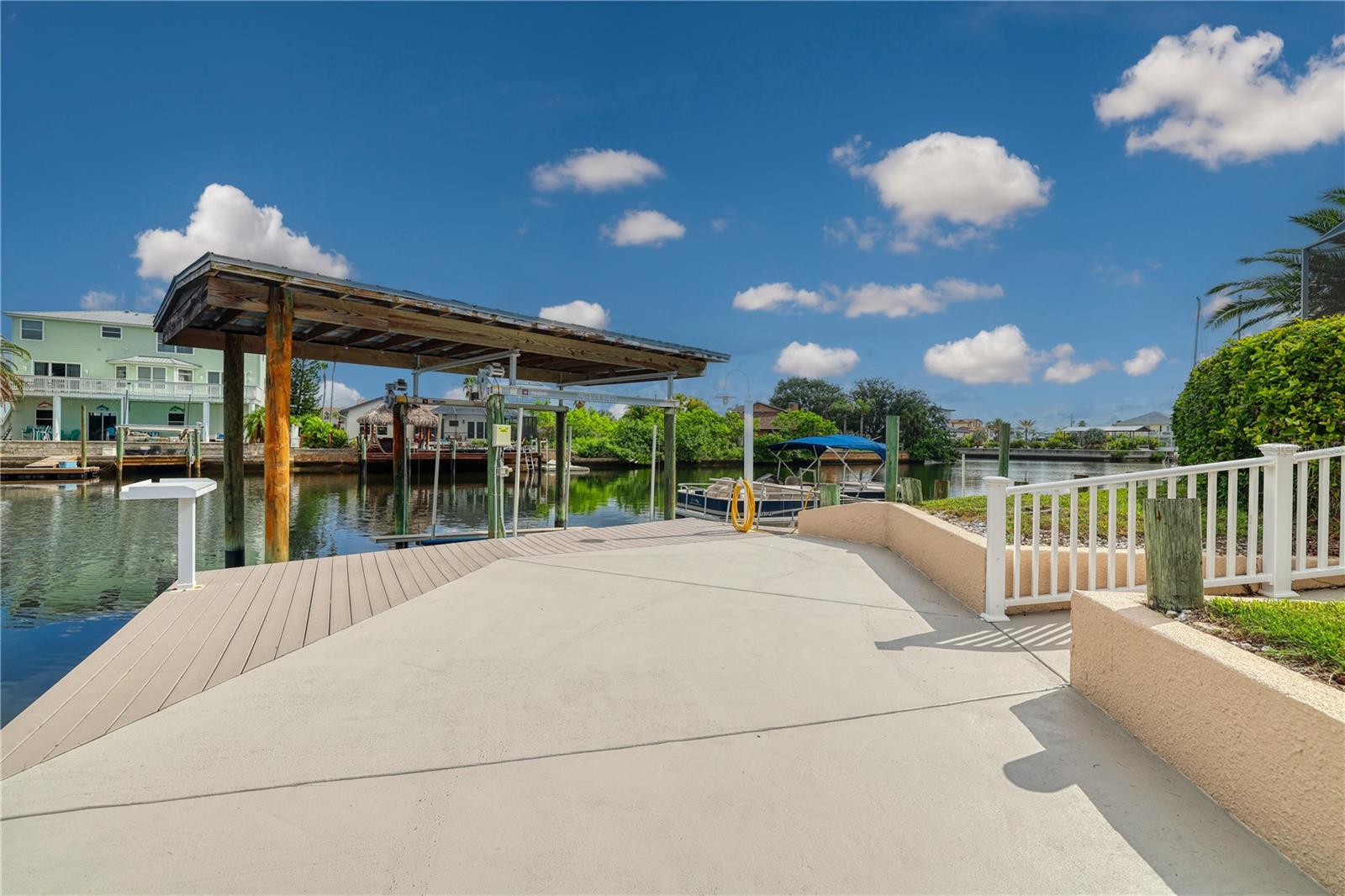 4295 NEWPORT DR
