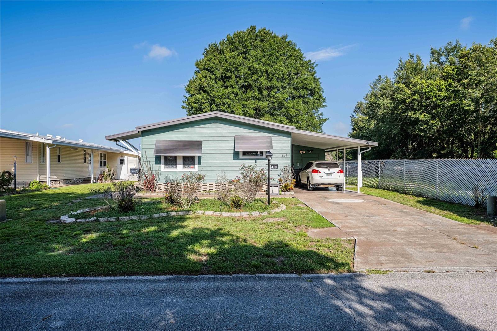 489 VILLAGE CIR SW