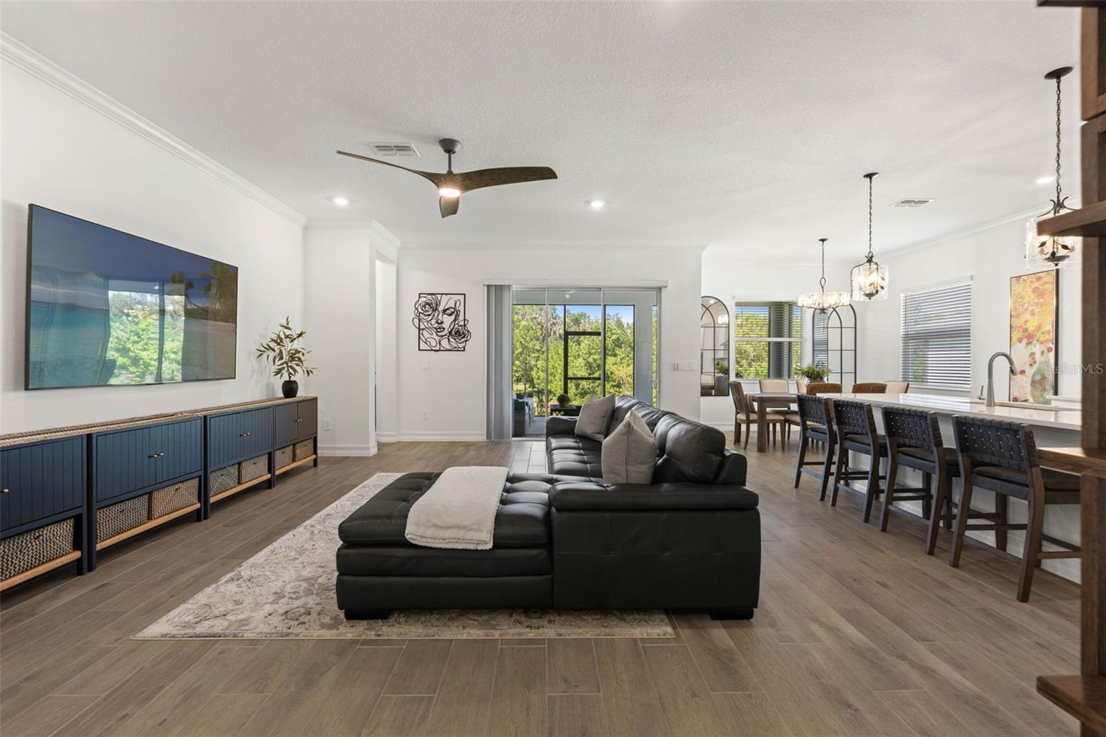 4513 SOUTHERN VALLEY LOOP