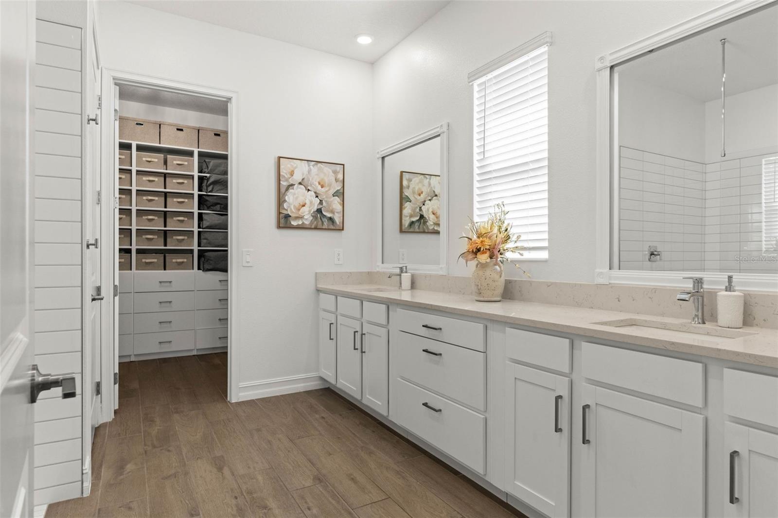 4513 SOUTHERN VALLEY LOOP