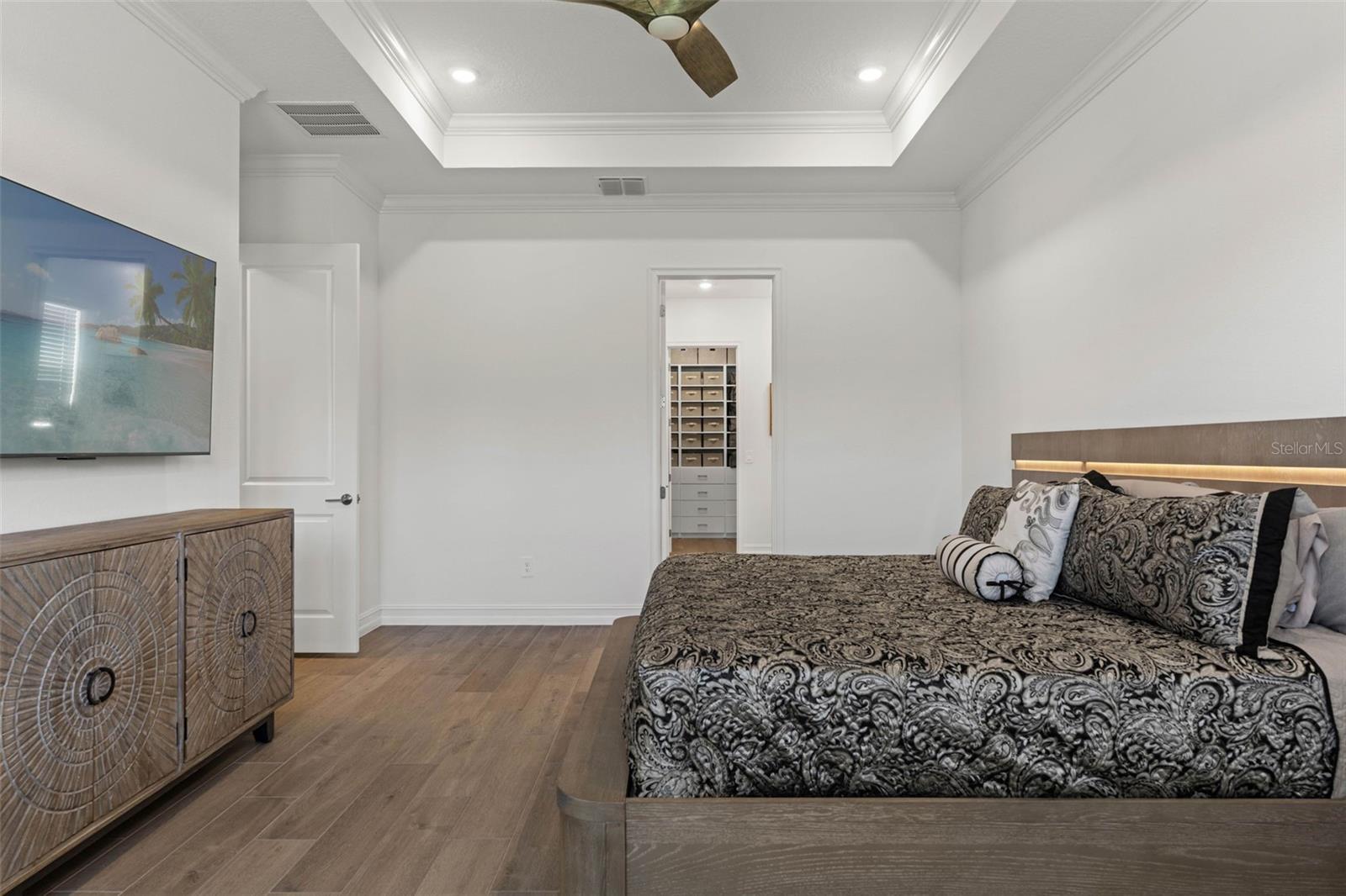 4513 SOUTHERN VALLEY LOOP