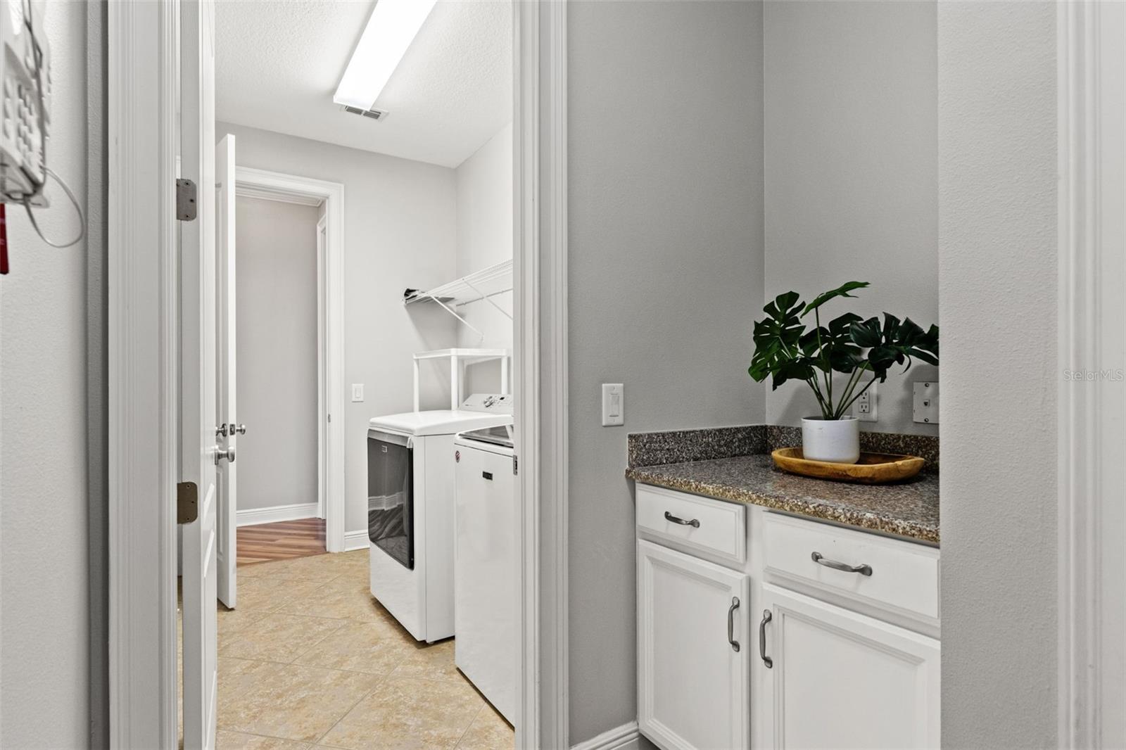 4684 SOUTHERN VALLEY LOOP