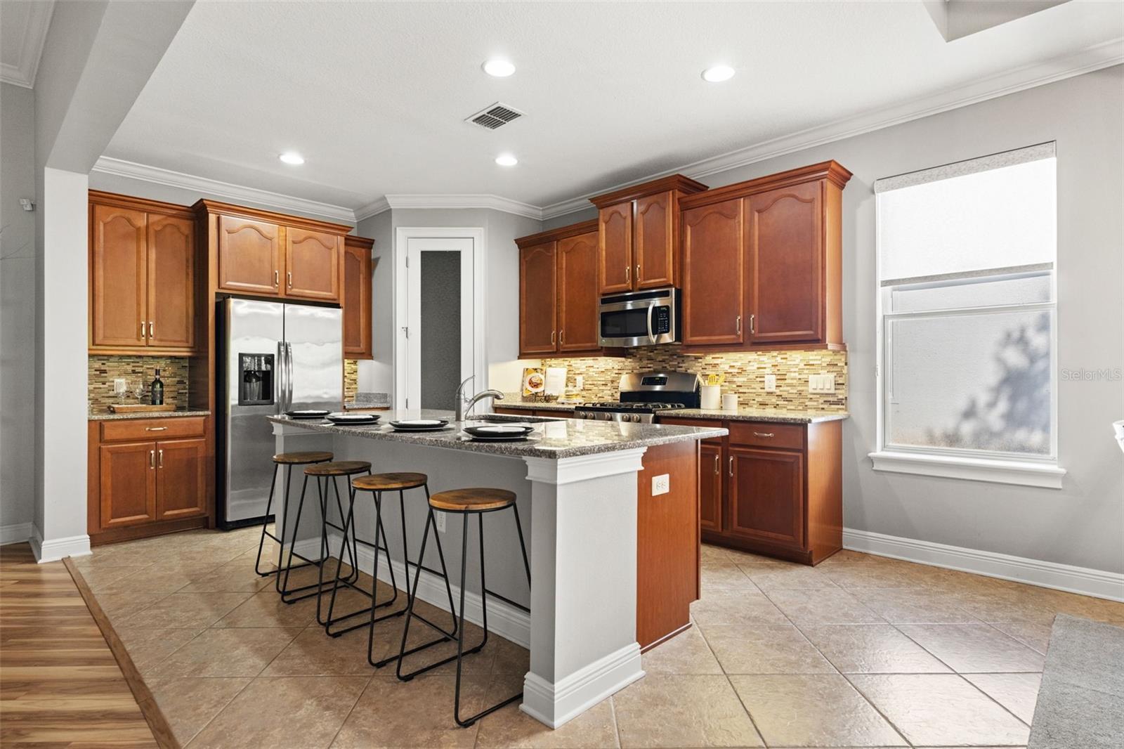 4684 SOUTHERN VALLEY LOOP