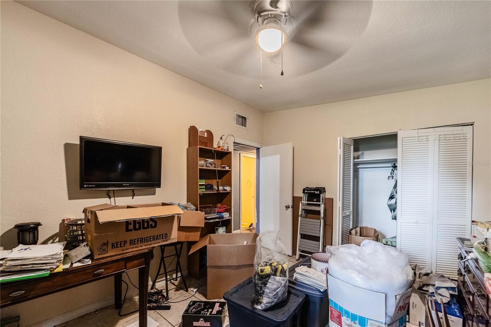 2021 S CRYSTAL LAKE DR