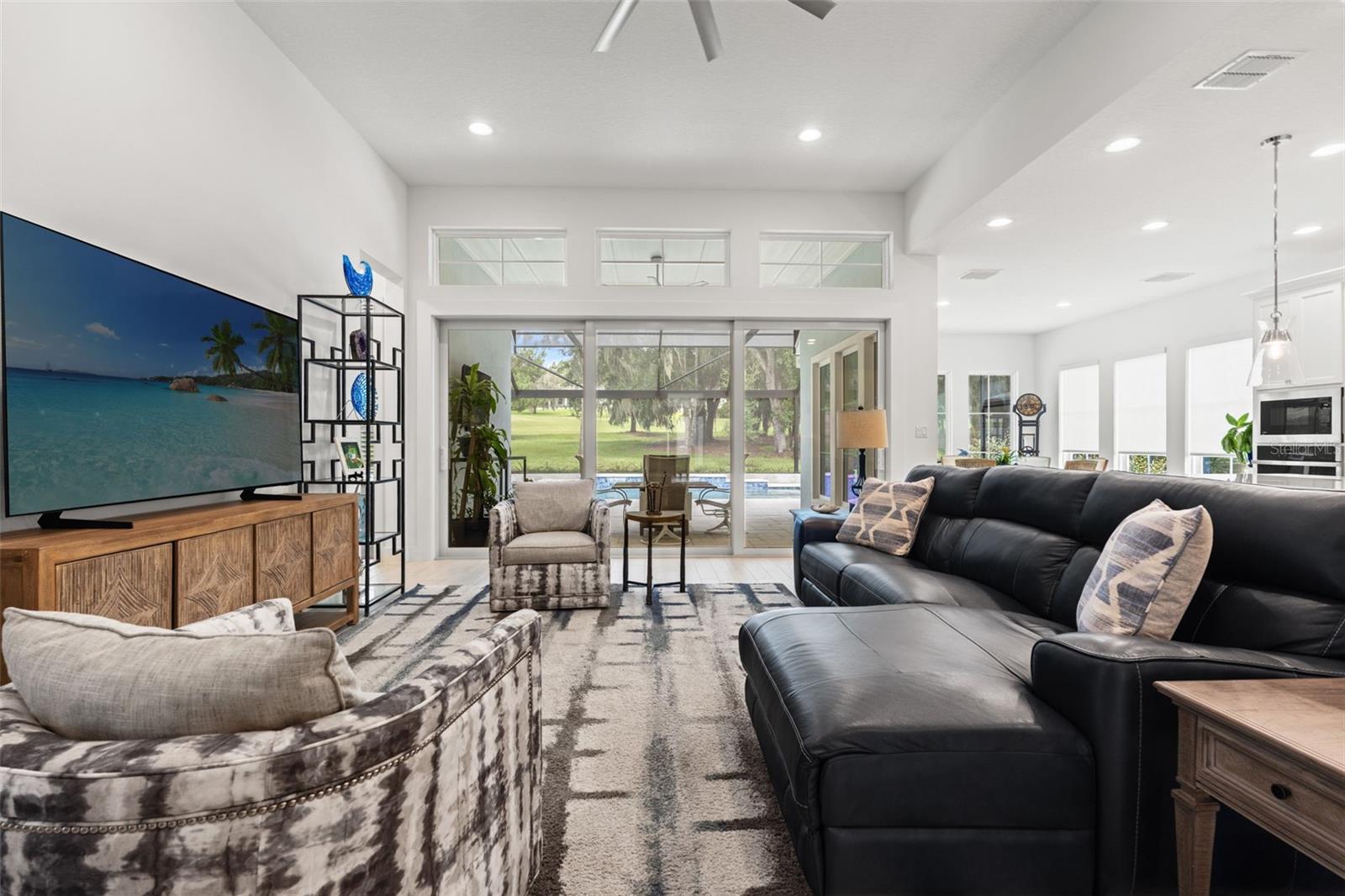 4552 SOUTHERN VALLEY LOOP