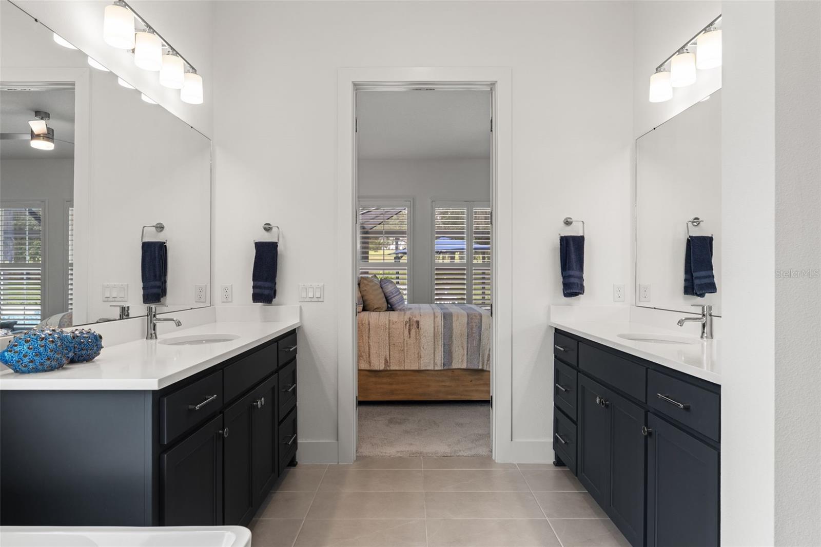 4552 SOUTHERN VALLEY LOOP