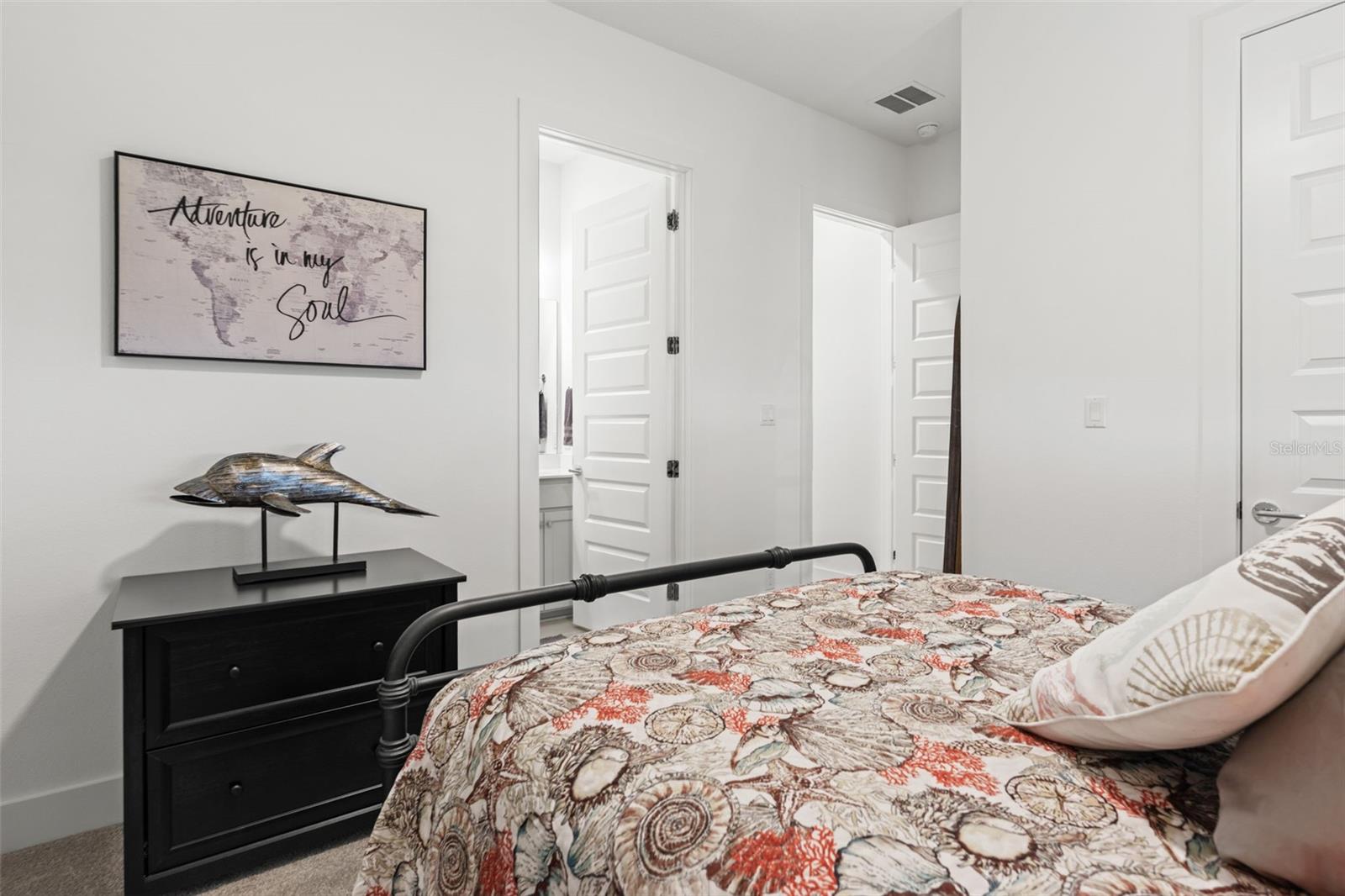 4552 SOUTHERN VALLEY LOOP