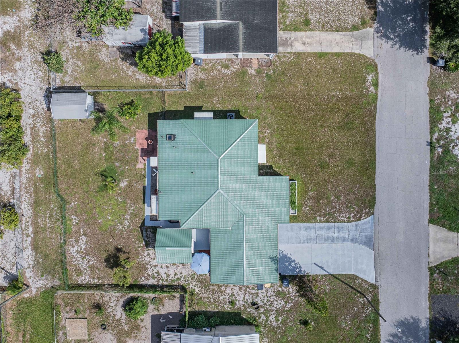 506 THOMAS AVE