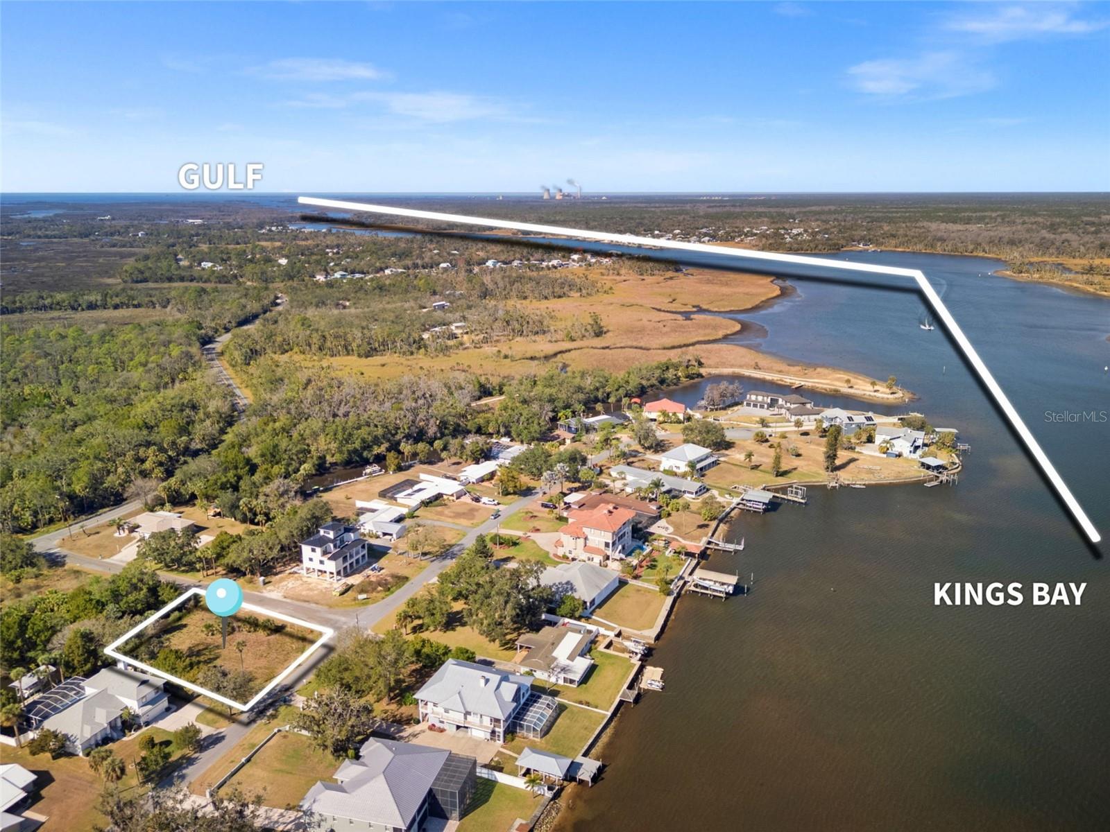 2262 N WATERSEDGE DR