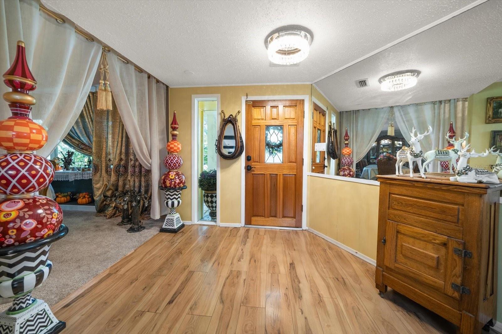 1861 SADDLE HILL RD S