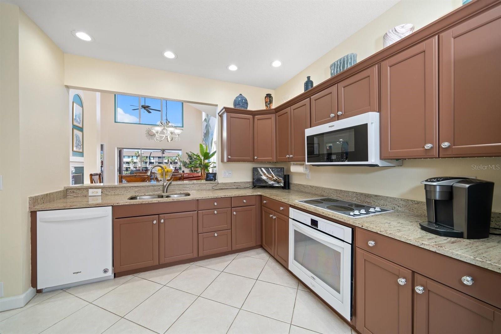 170 SAND KEY ESTATES DR