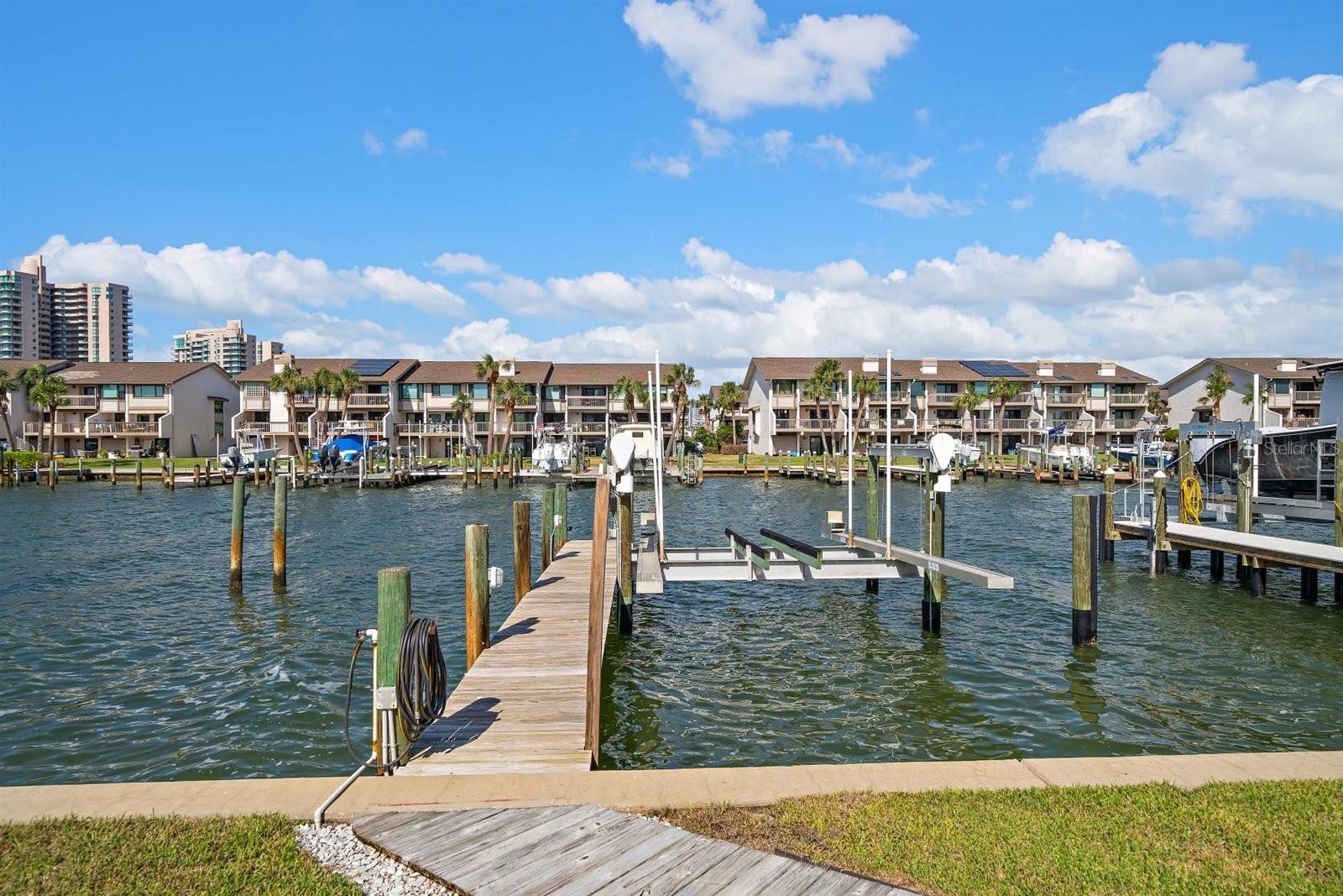 170 SAND KEY ESTATES DR