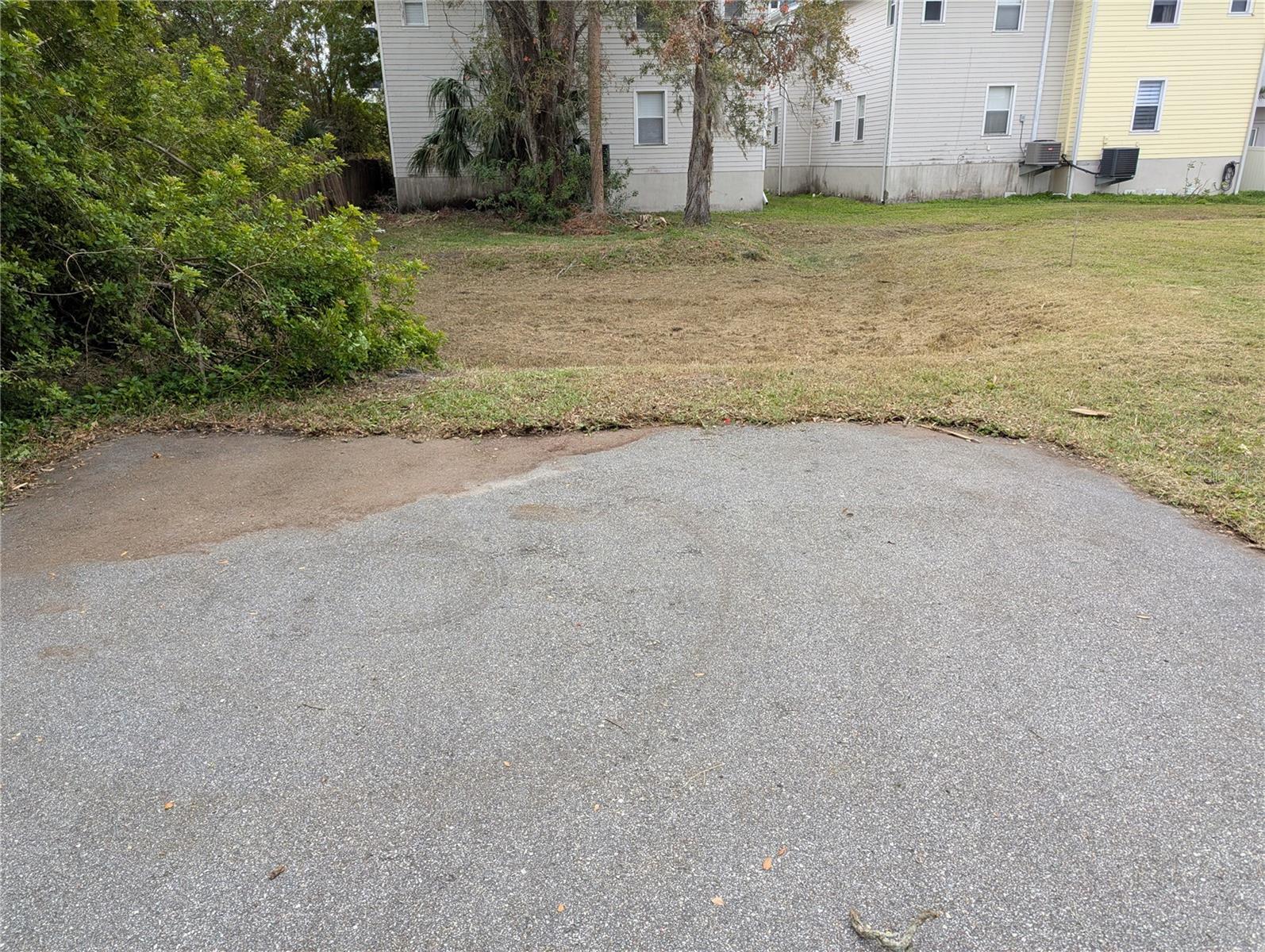 4901 RATTLESNAKE POINTE CT