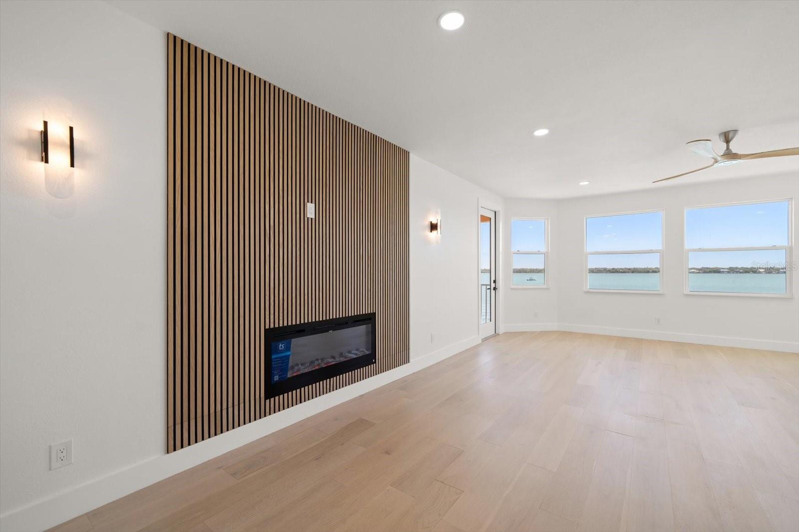 230 SAND KEY ESTATES DR