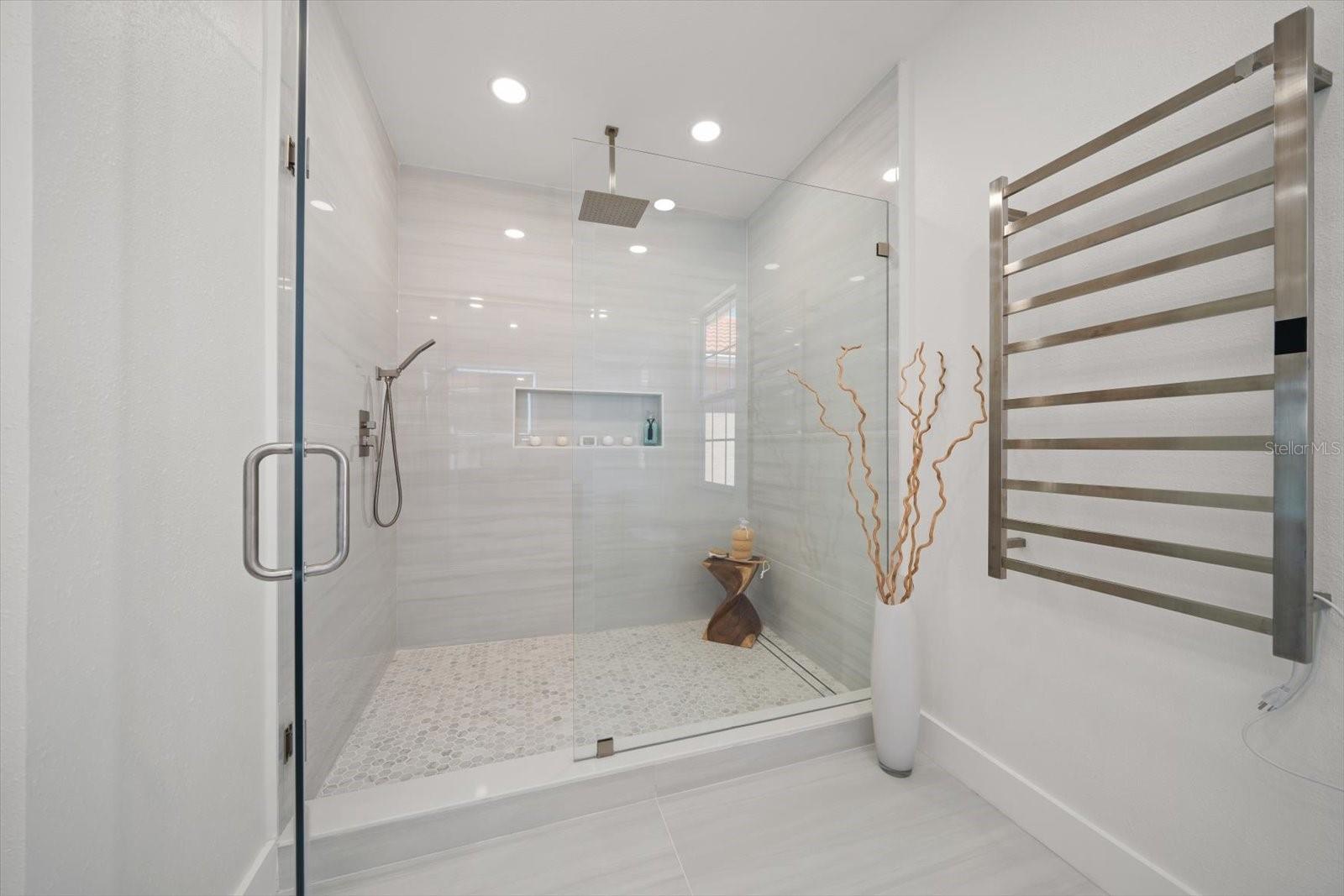 230 SAND KEY ESTATES DR