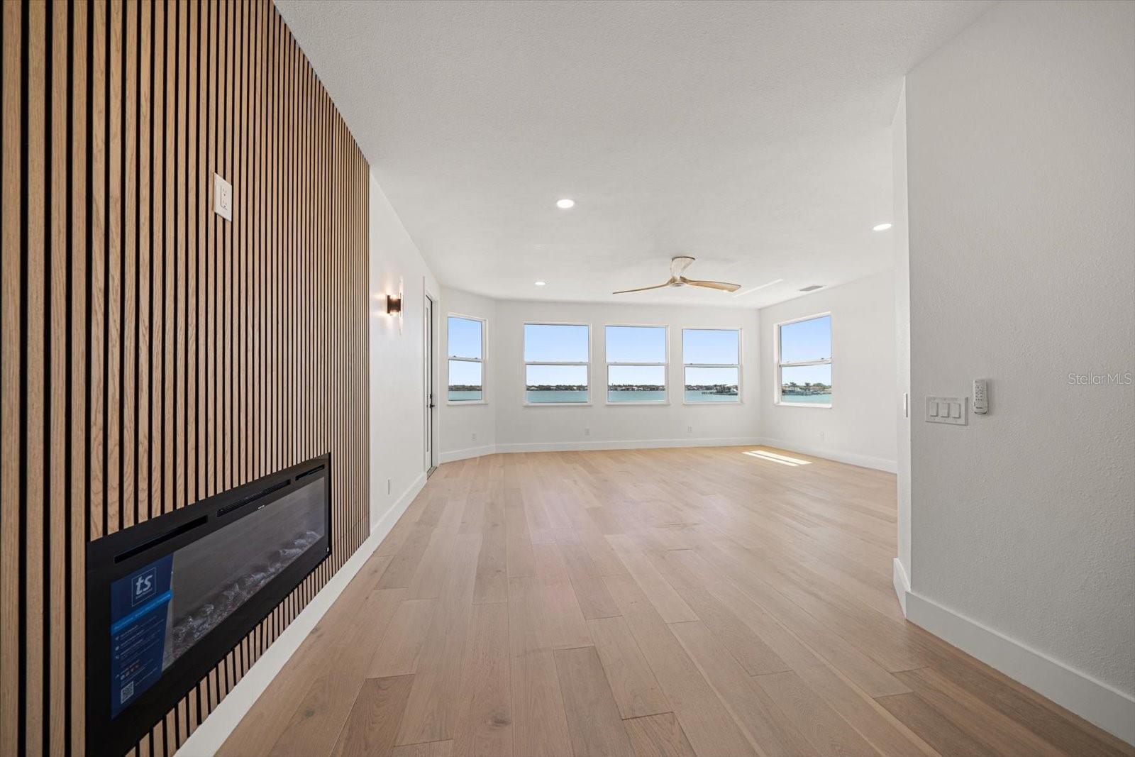 230 SAND KEY ESTATES DR