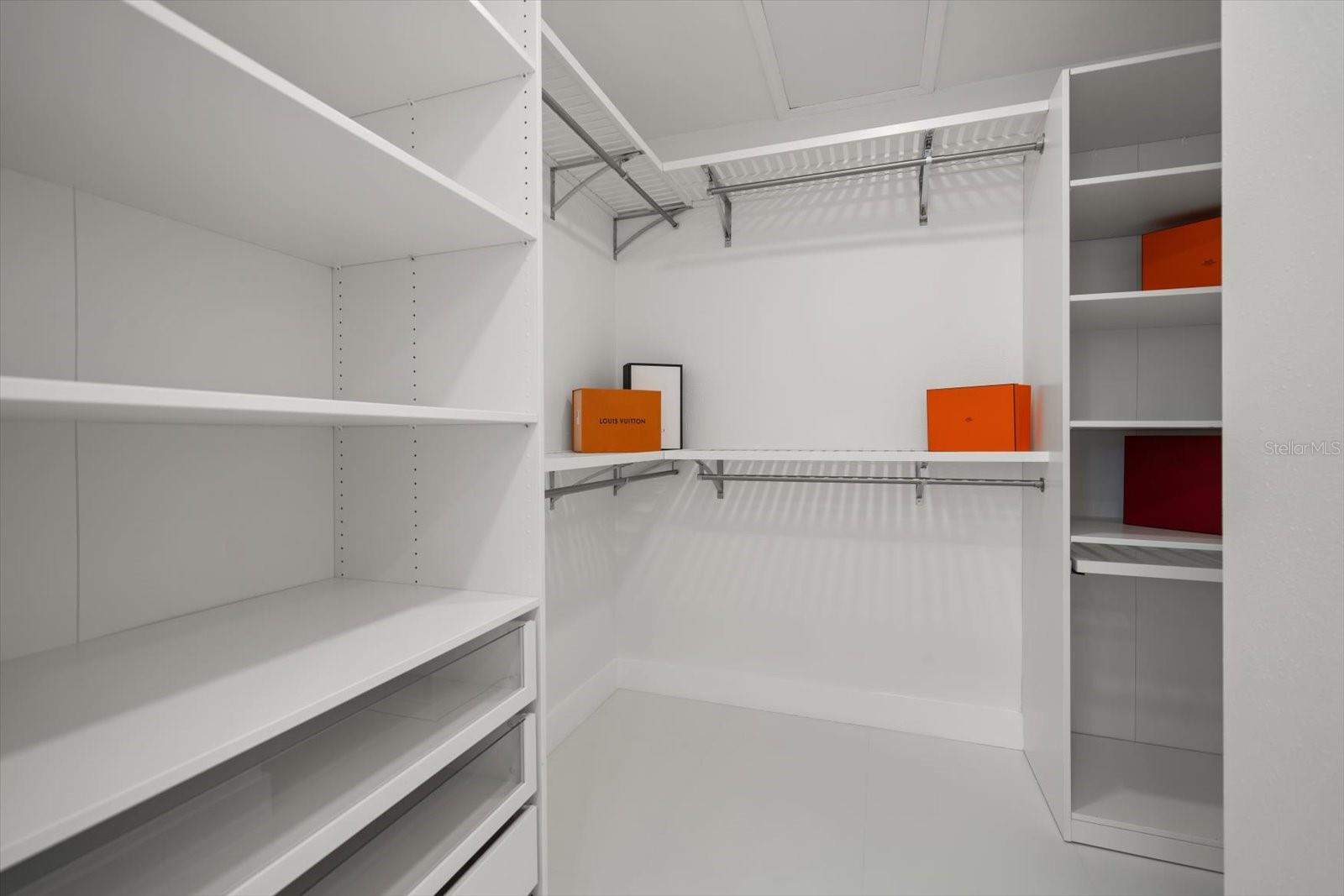 230 SAND KEY ESTATES DR