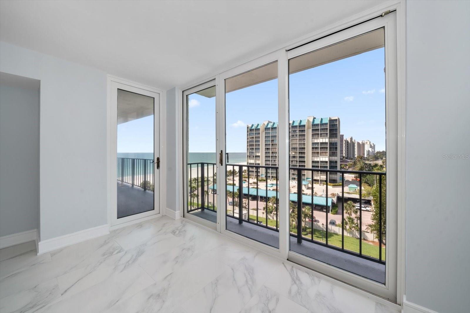 1400 GULF BLVD #804