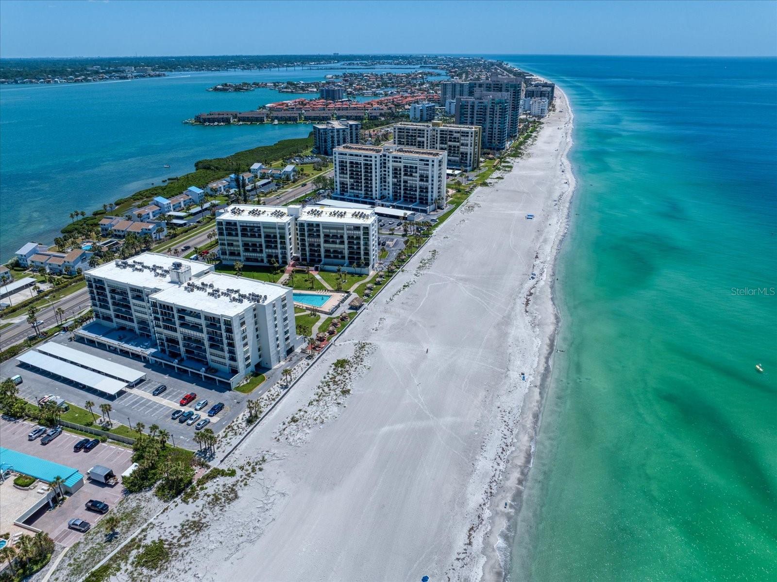 1400 GULF BLVD #804