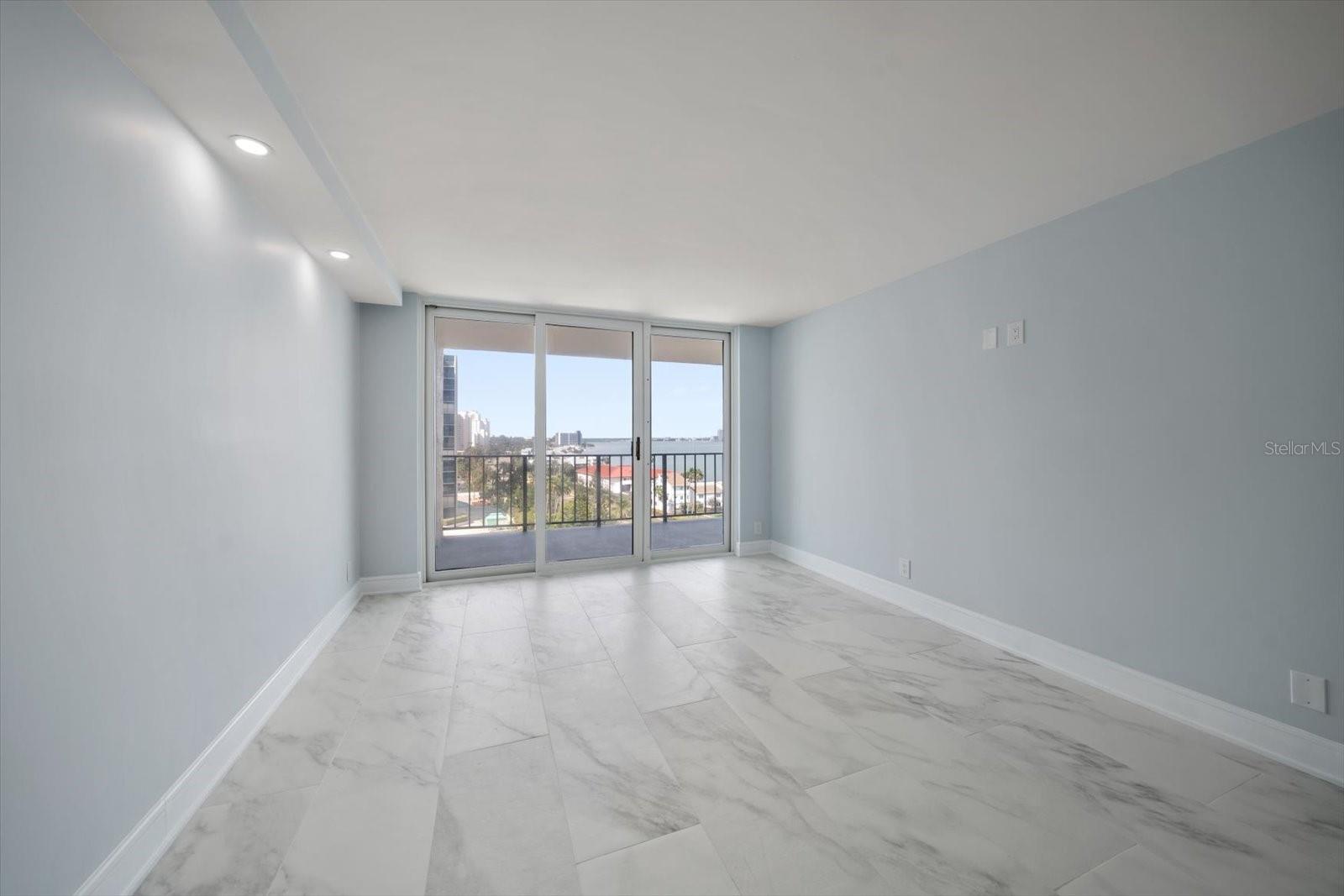 1400 GULF BLVD #804