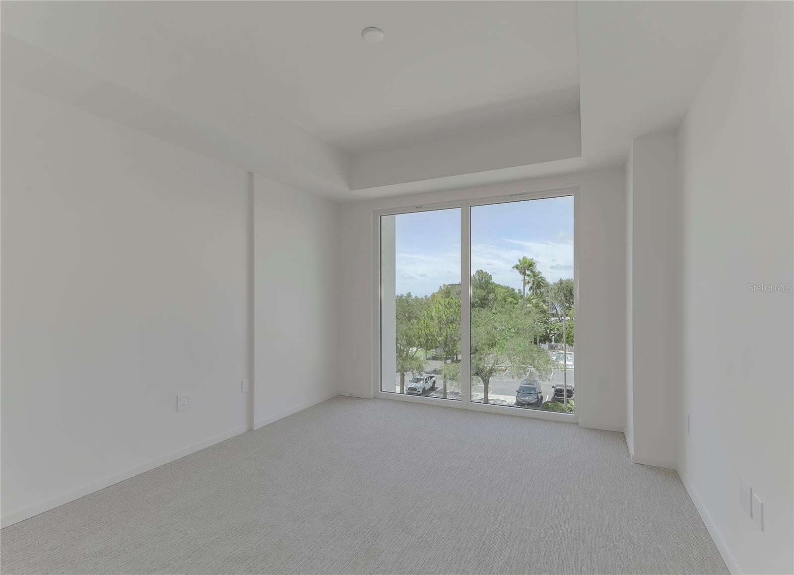 1020 SUNSET POINT RD #302