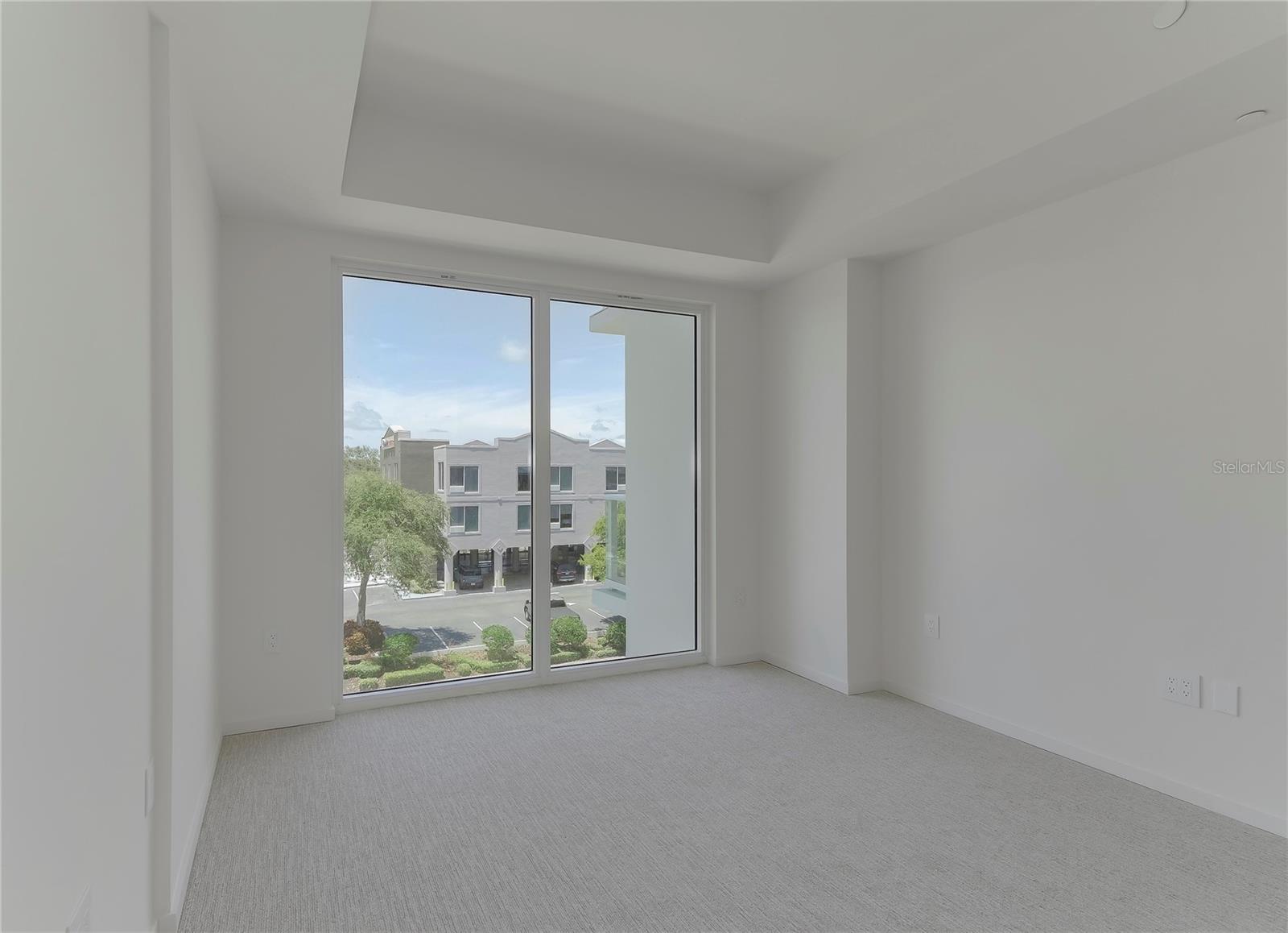 1020 SUNSET POINT RD #302