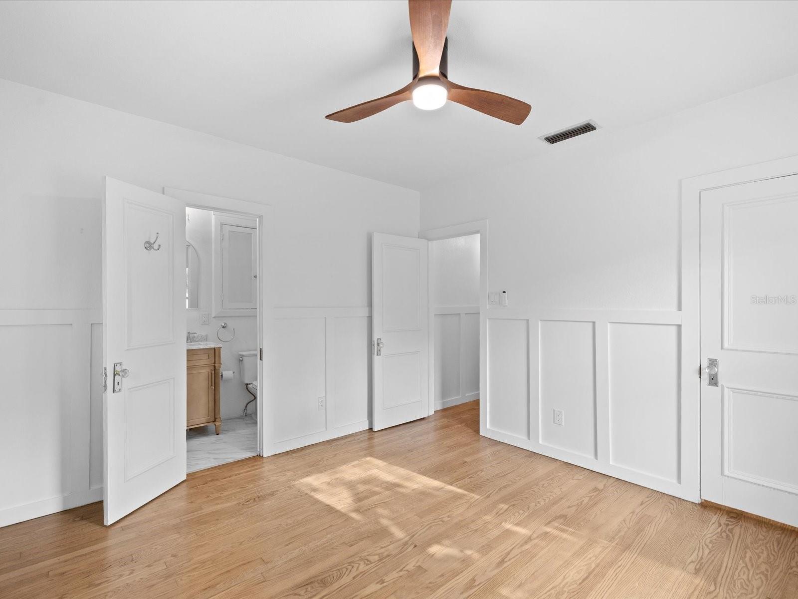 721 SNELL ISLE BLVD NE