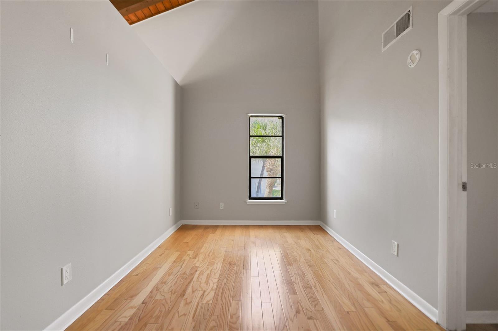 1355 PINELLAS BAYWAY S #19