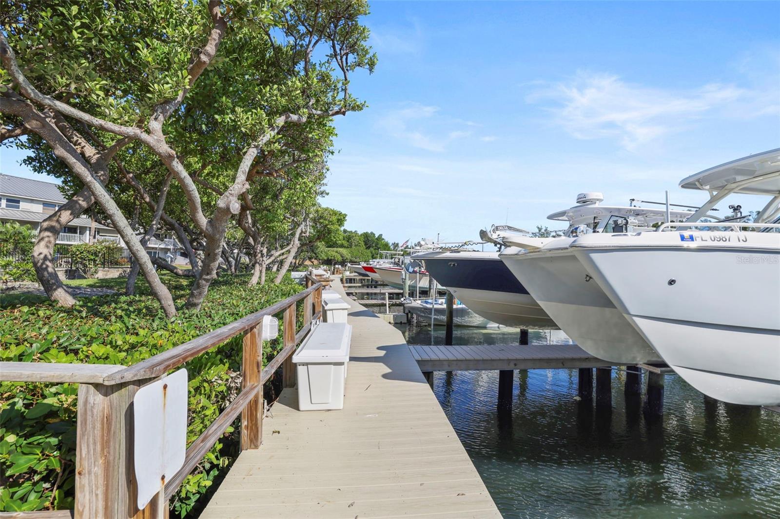 1355 PINELLAS BAYWAY S #19