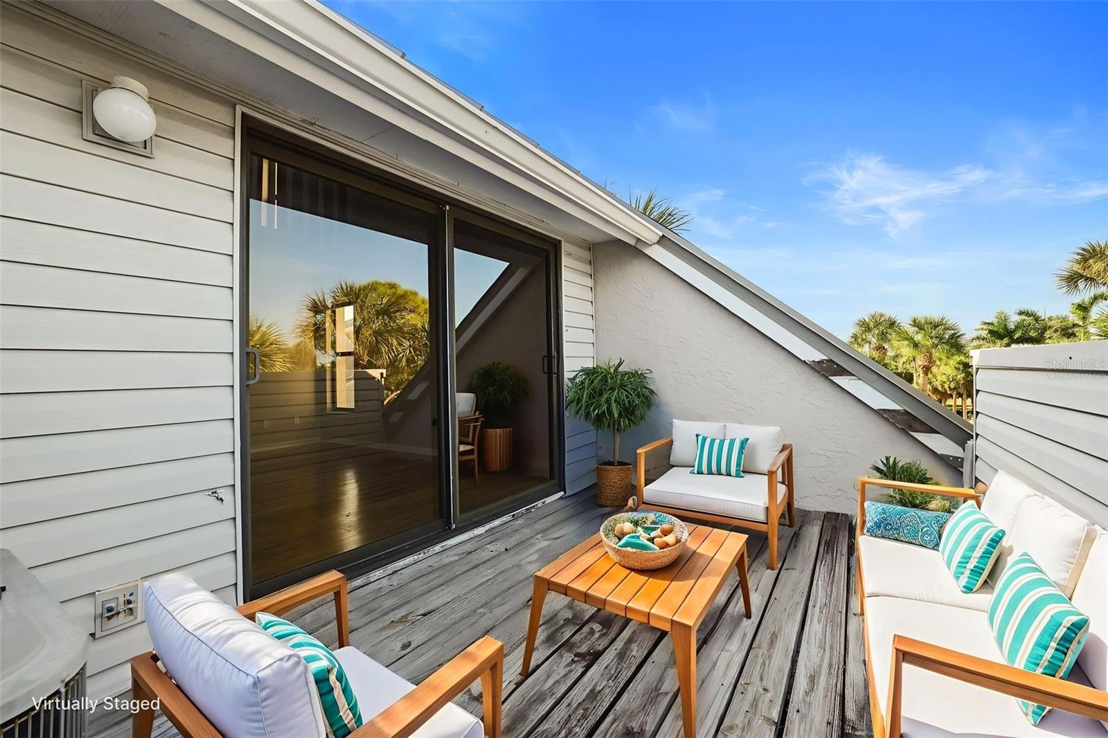 1355 PINELLAS BAYWAY S #19