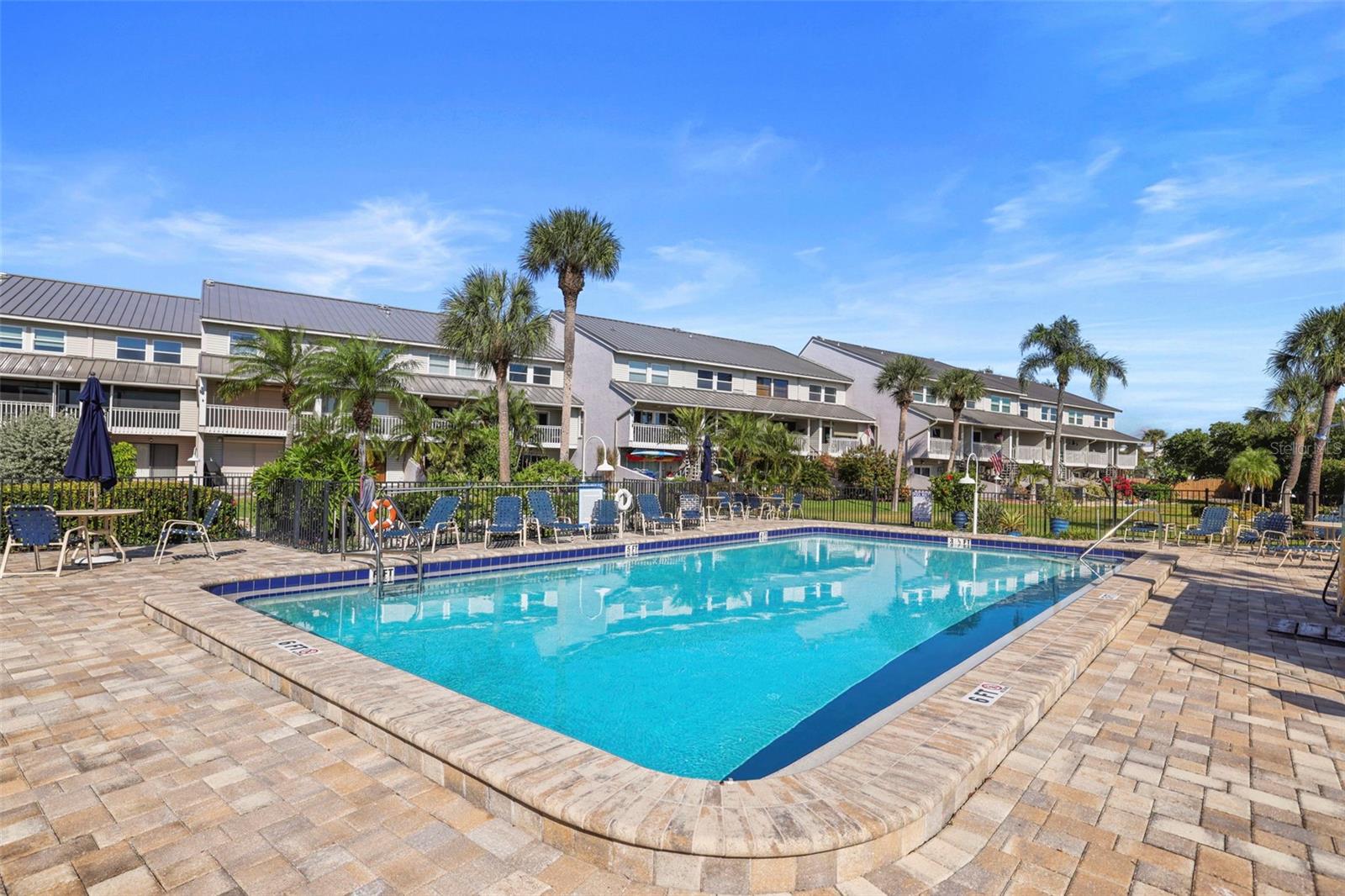 1355 PINELLAS BAYWAY S #19
