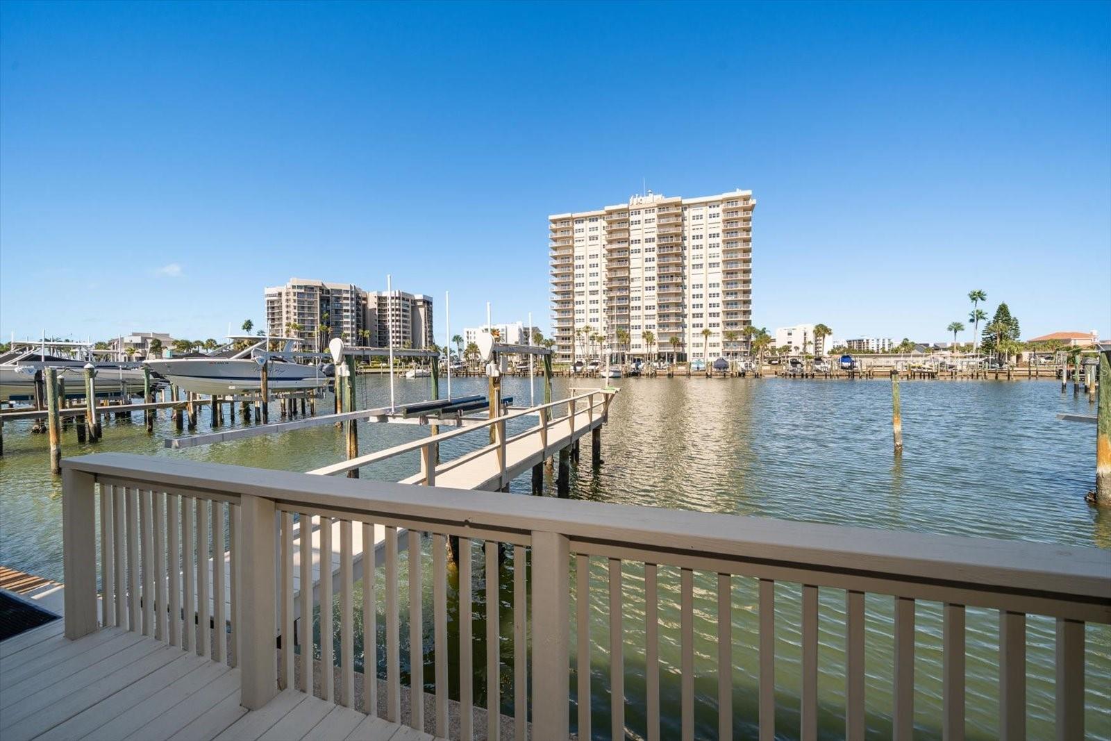 1648 SAND KEY ESTATES CT