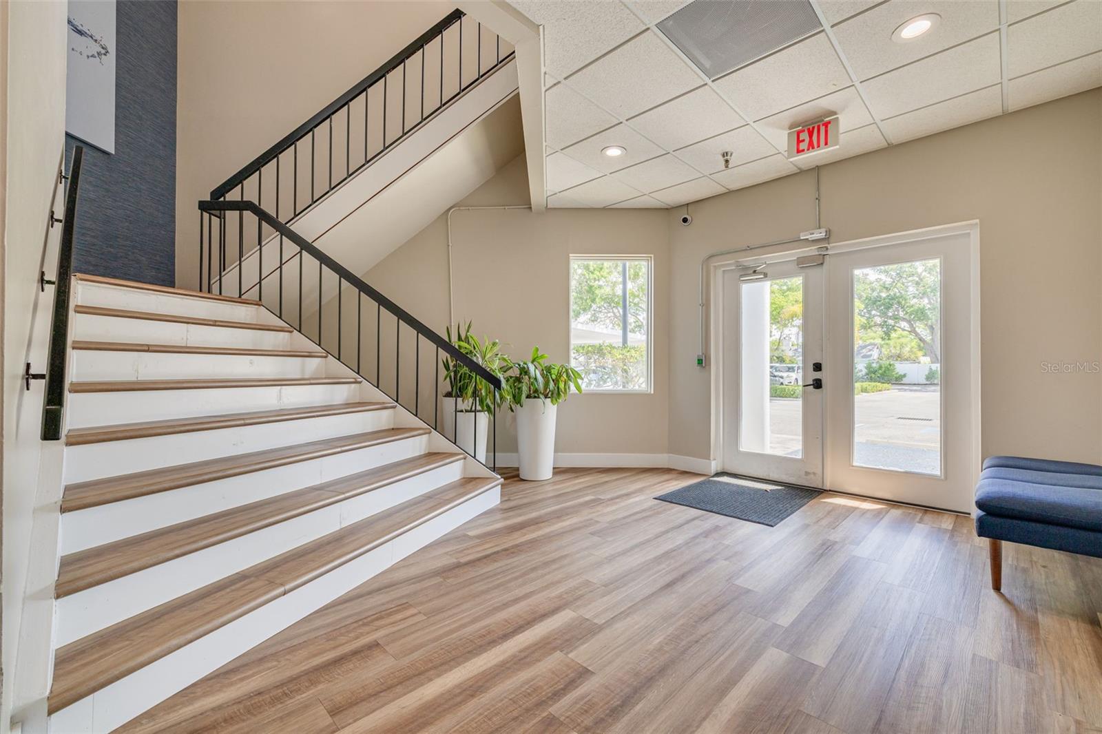 1465 S FORT HARRISON AVE