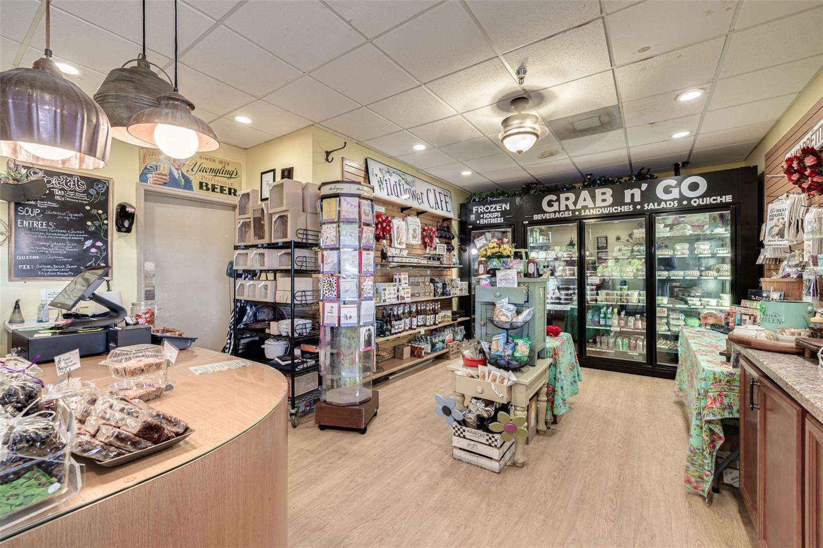 1465 S FORT HARRISON AVE