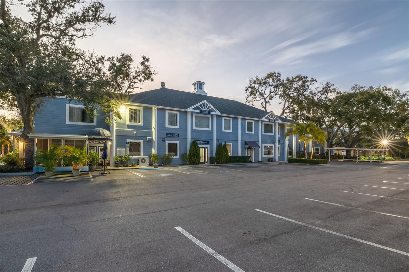 1465 S FORT HARRISON AVE