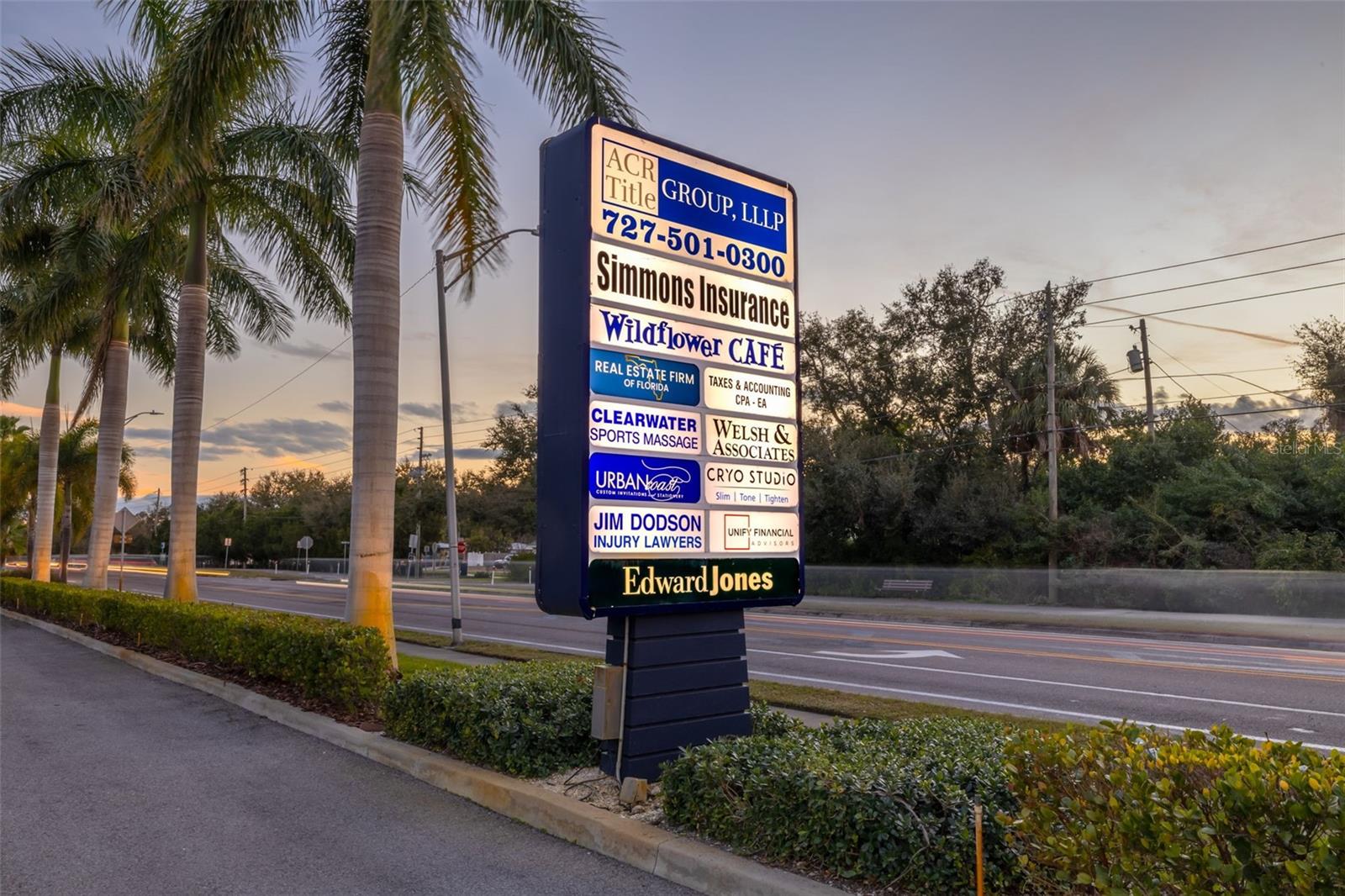 1465 S FORT HARRISON AVE