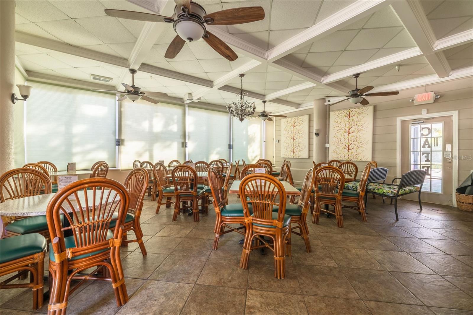 1465 S FORT HARRISON AVE