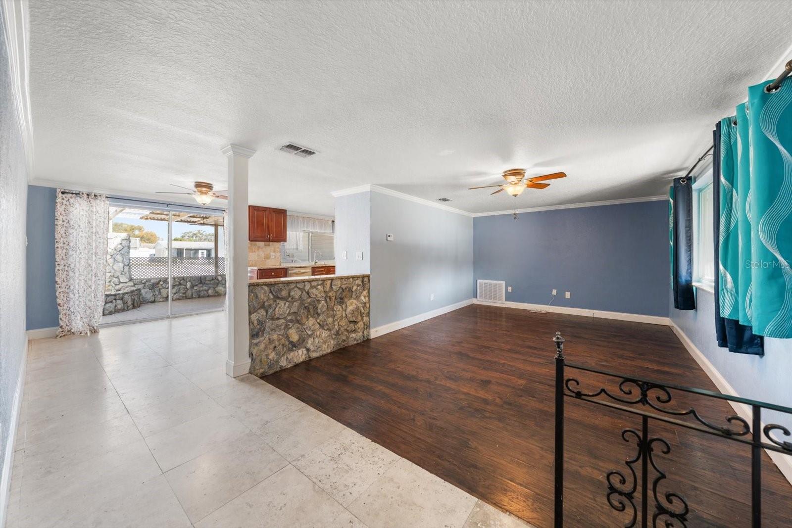 4025 SAIL DR