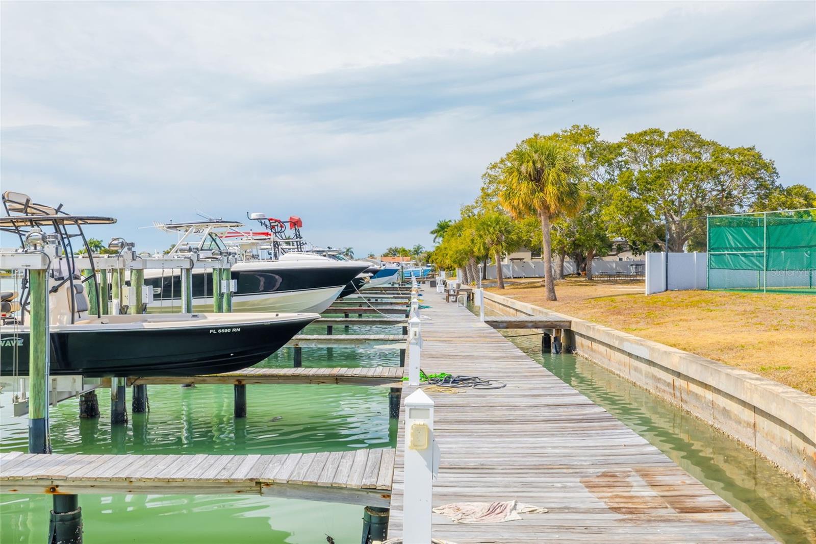 5814 SKIMMER POINT BLVD S