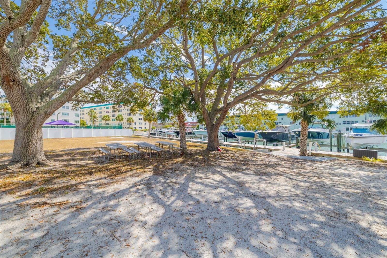 5814 SKIMMER POINT BLVD S