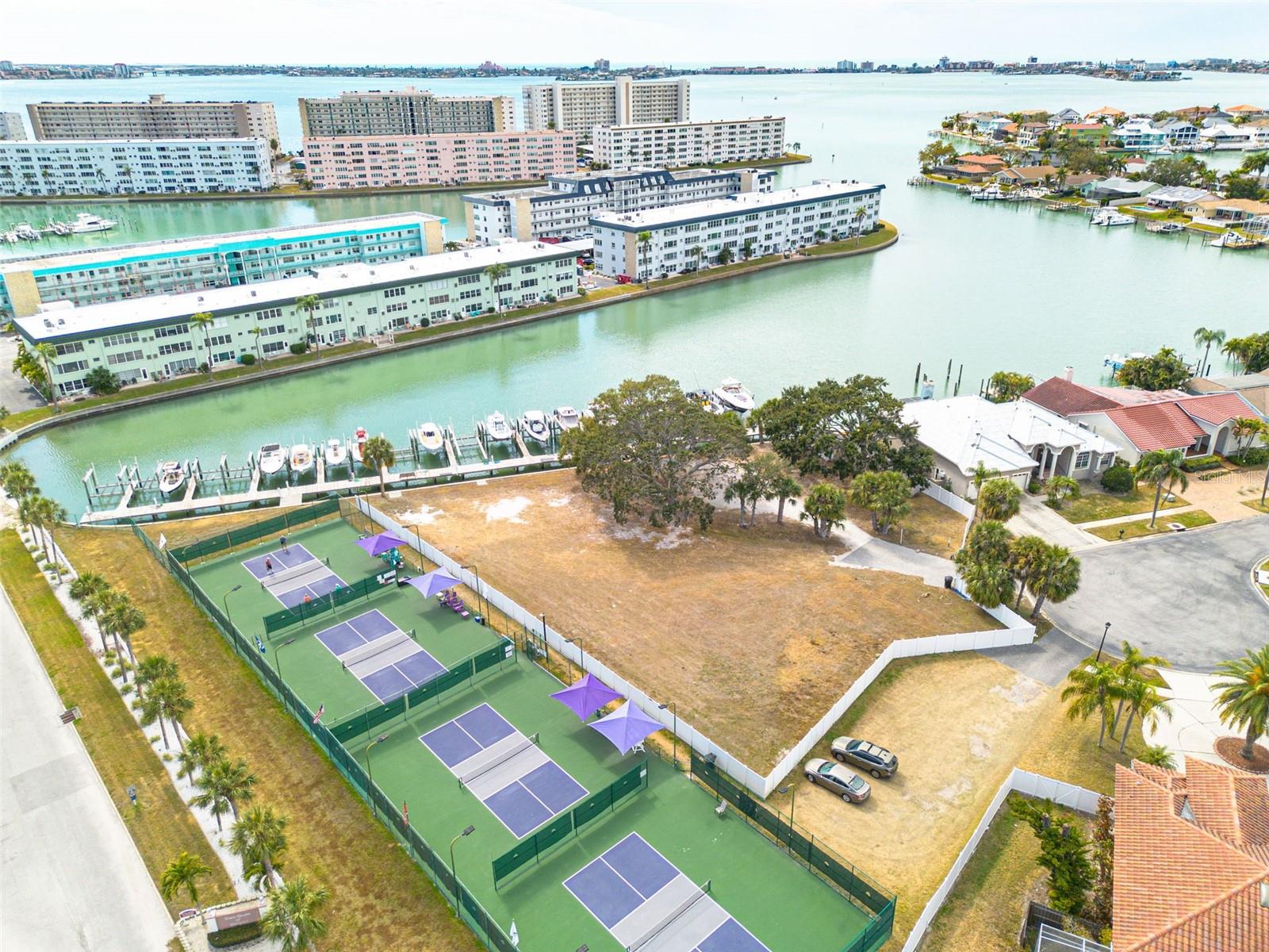 5814 SKIMMER POINT BLVD S