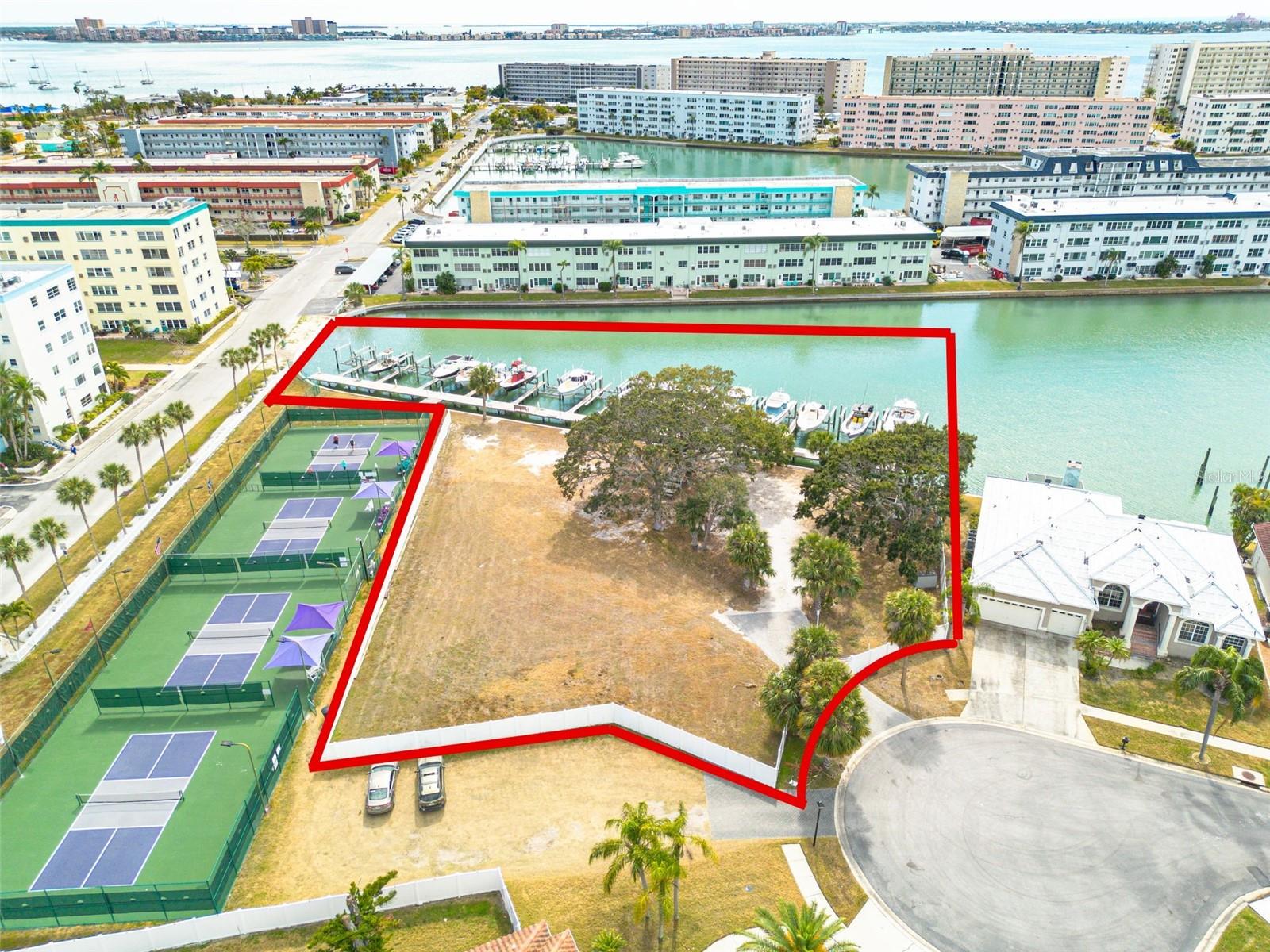 5814 SKIMMER POINT BLVD S