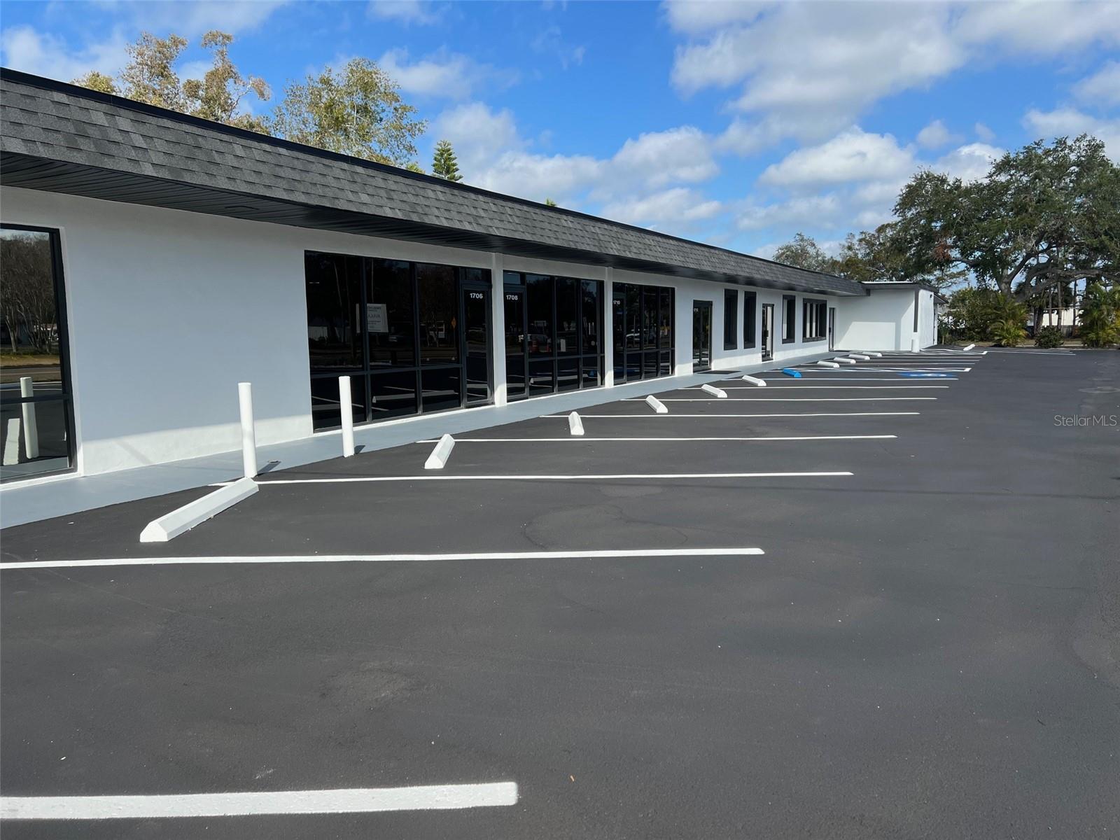 1710 N FORT HARRISON AVE