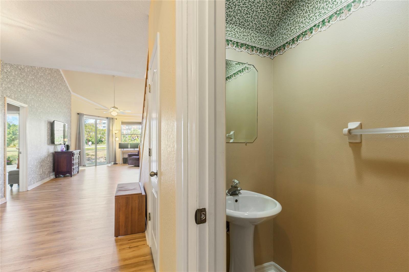 1050 STARKEY RD #2102