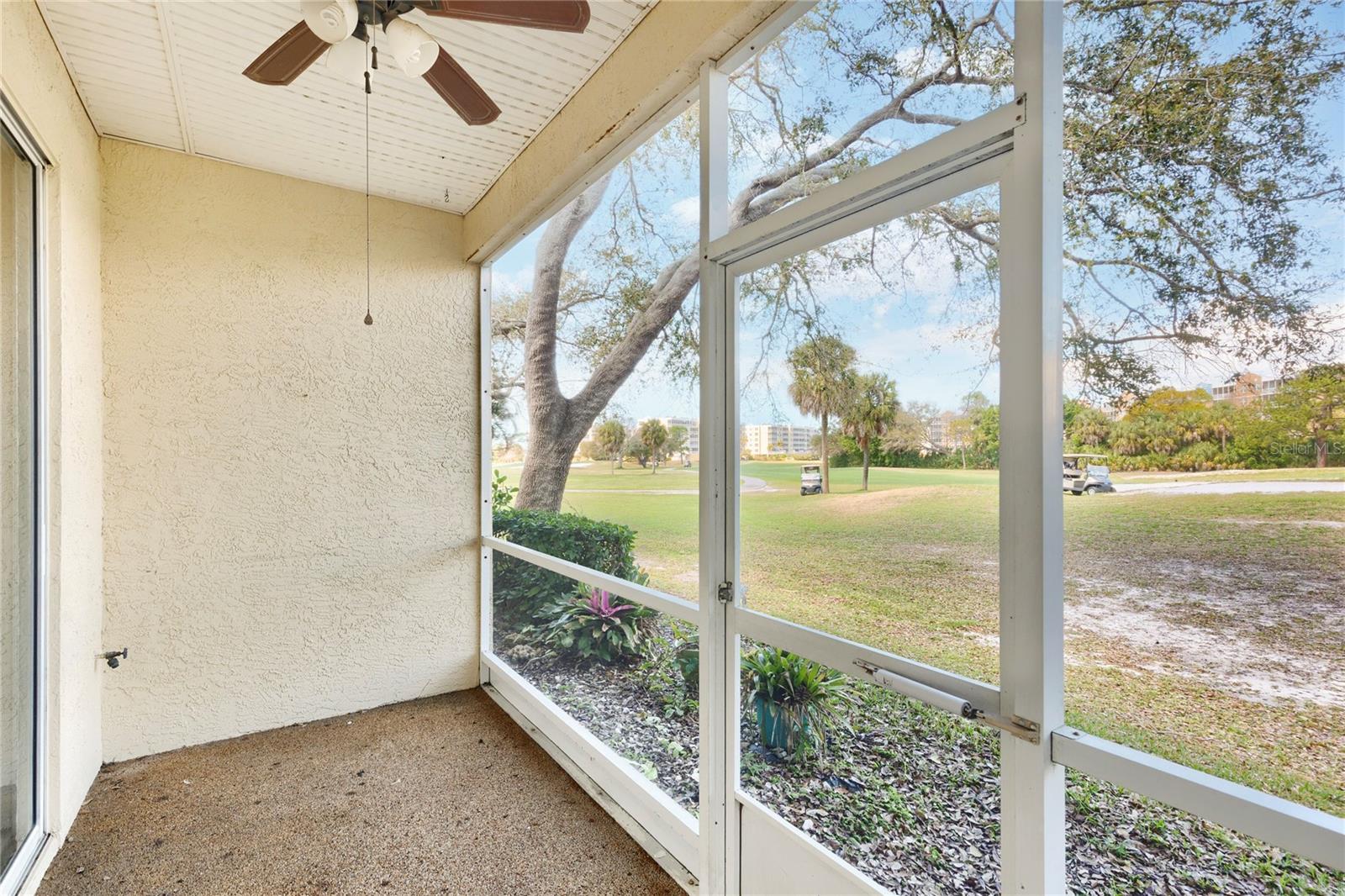 1050 STARKEY RD #2102