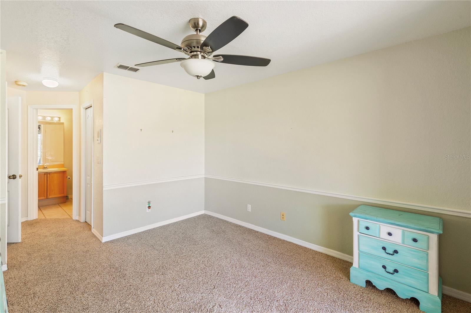 1050 STARKEY RD #2102