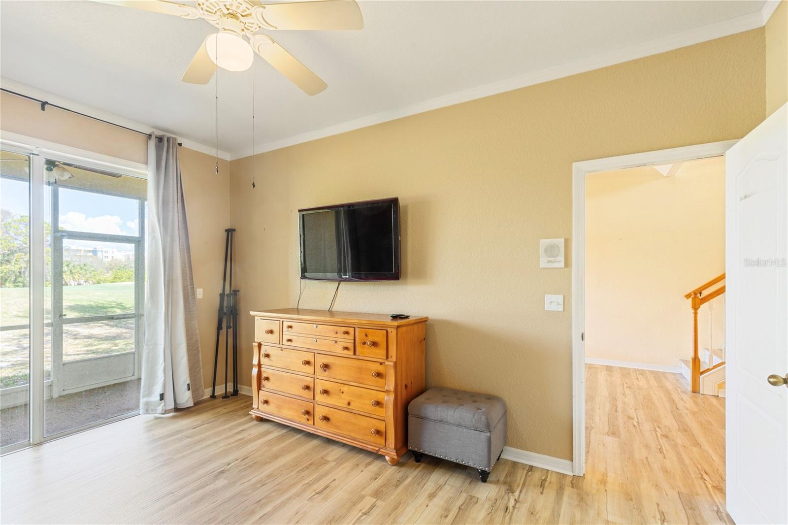 1050 STARKEY RD #2102