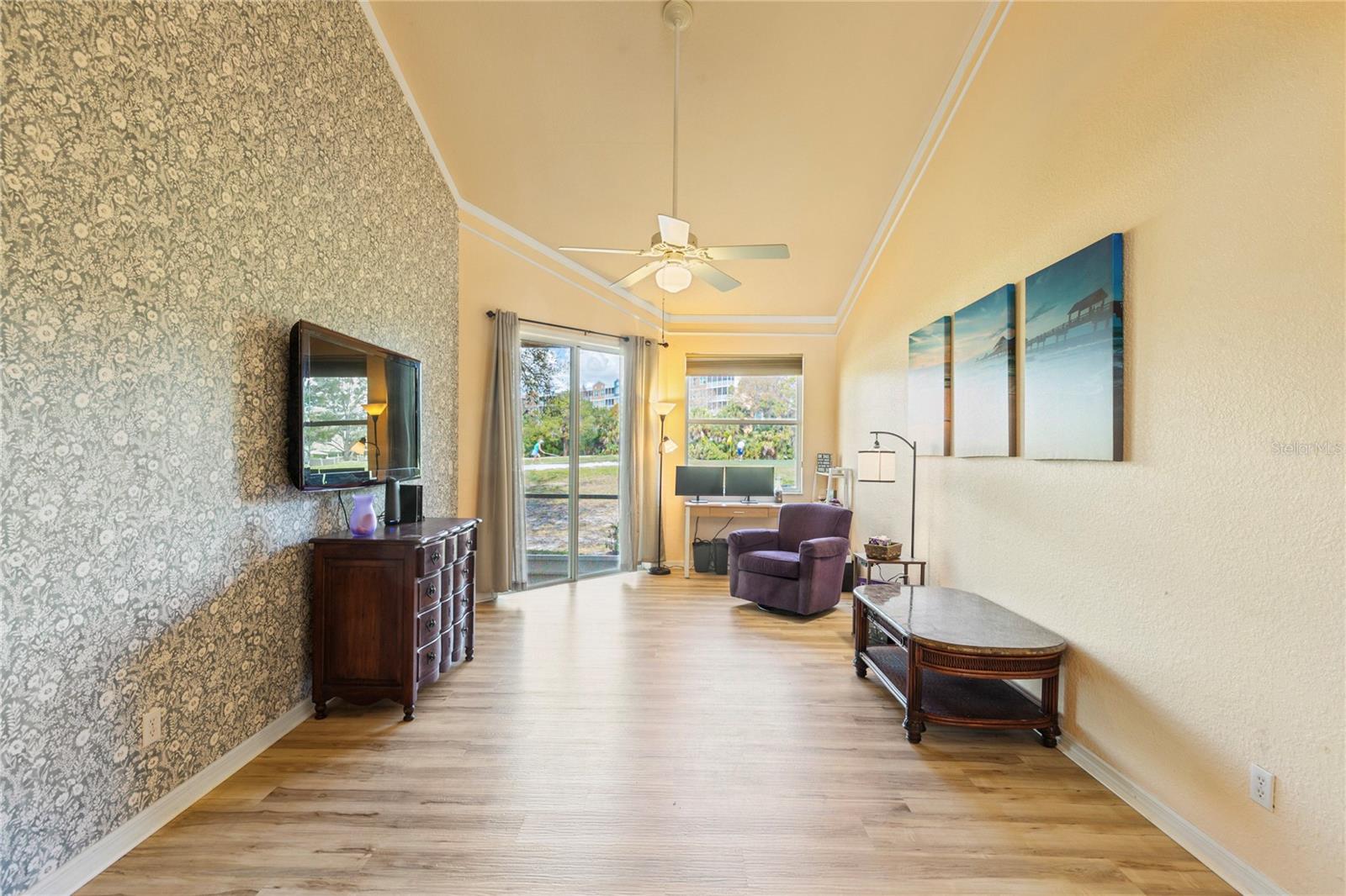 1050 STARKEY RD #2102