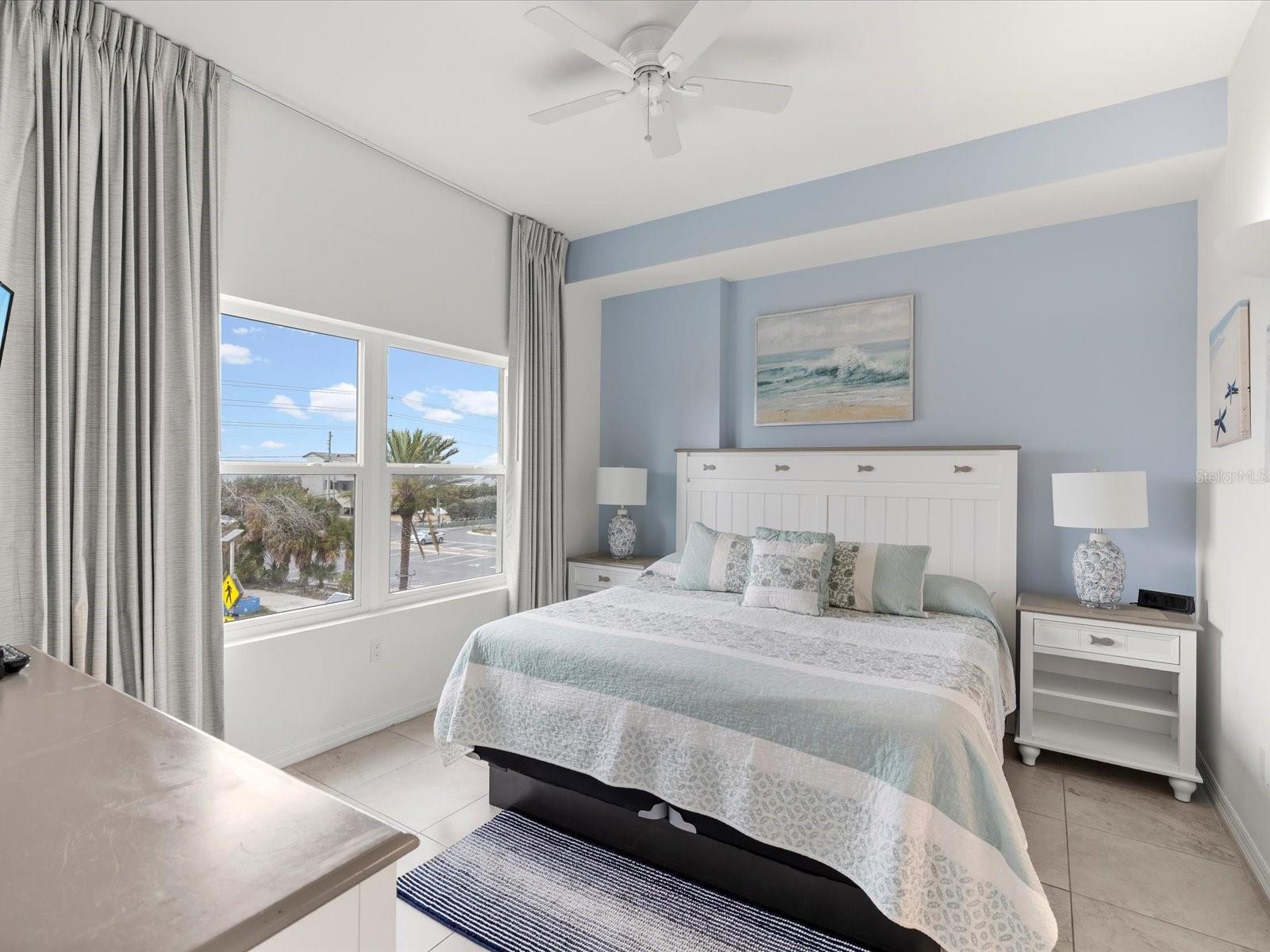 13101 GULF BLVD #1304