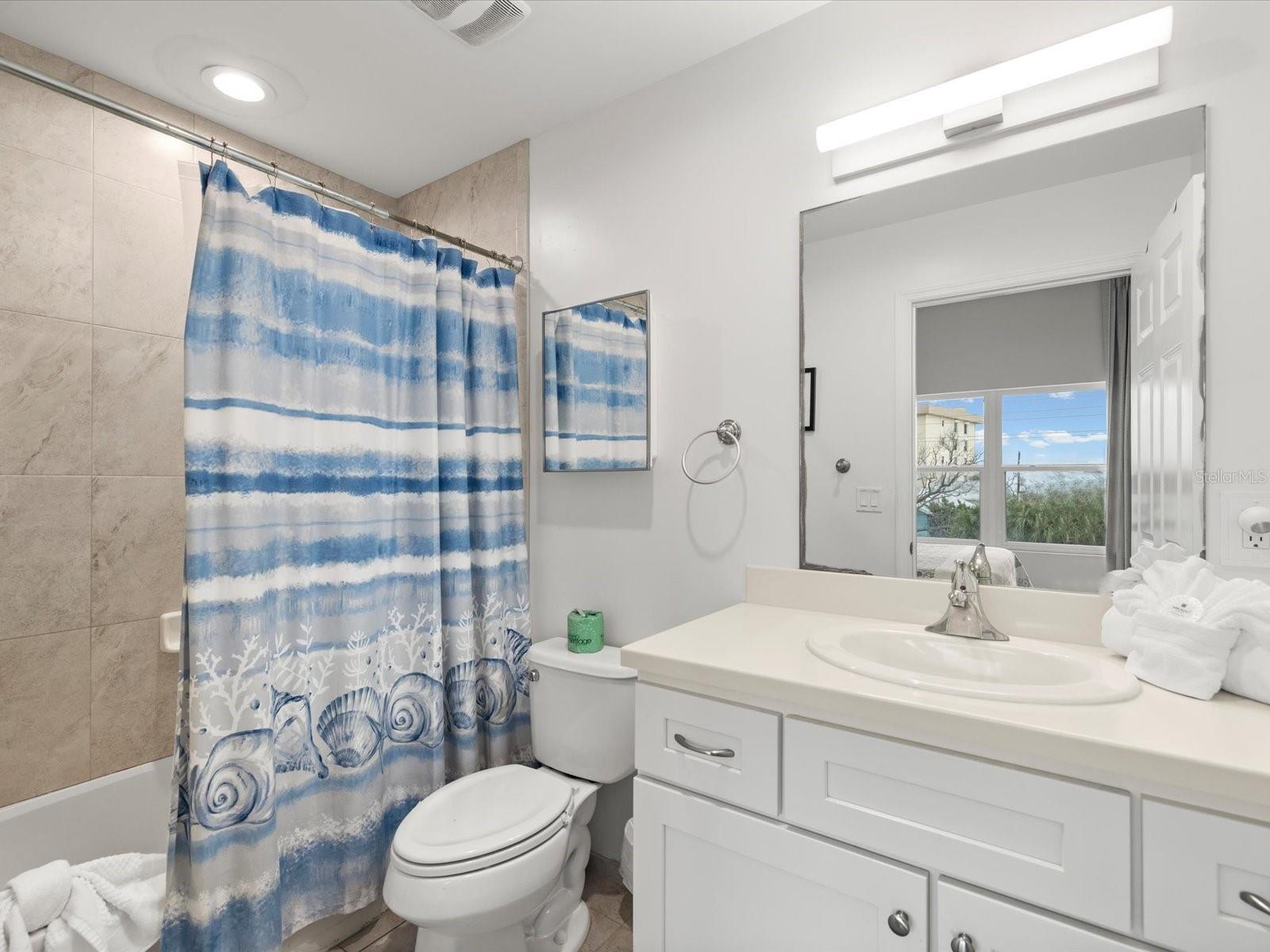 13101 GULF BLVD #1304